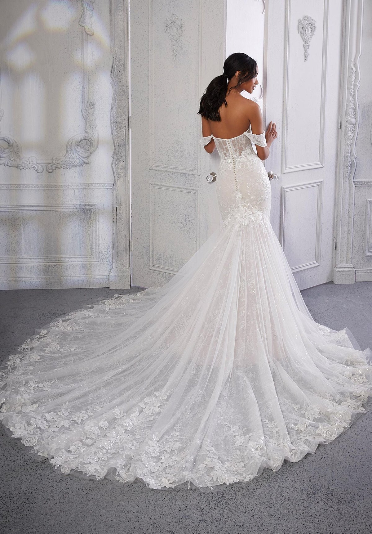 https://cdn.shopify.com/s/files/1/0908/3011/1000/files/2386-0127-scaled_a0a38428-a905-4c47-8a60-77bfe99f22fc.jpg?v=1749632493