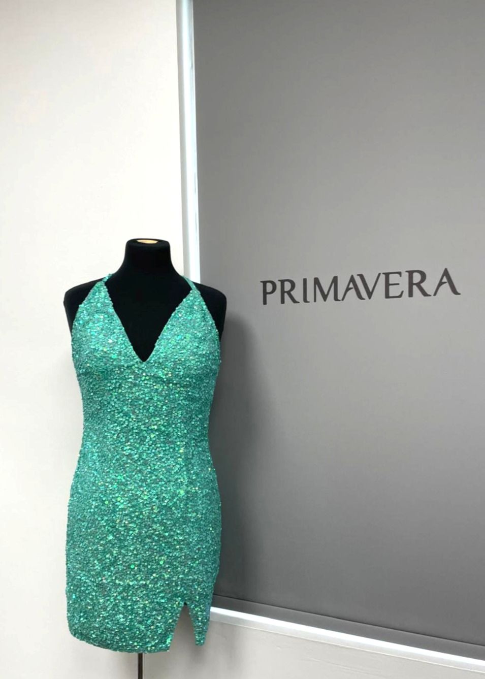 Primavera Couture 3900 - V-Neck Cocktail Dress