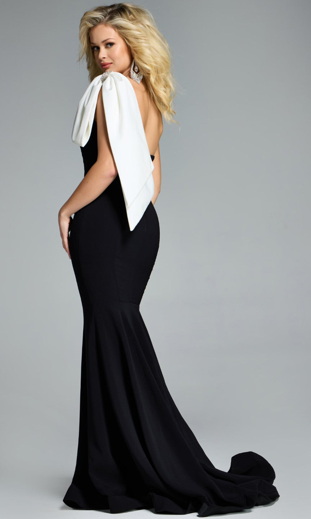 Jovani 41132 - Bow Accent One Shoulder Mermaid Gown - detail view