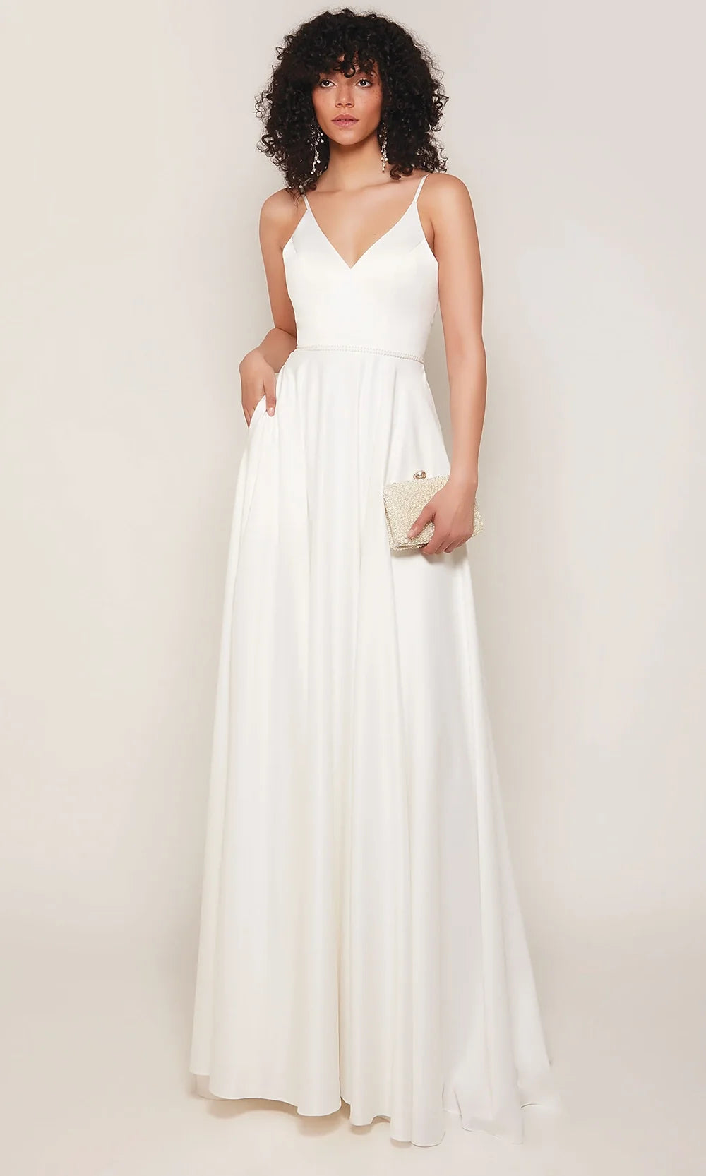 Alyce Paris 7089 - Minimalist V-Neck A-line Dress