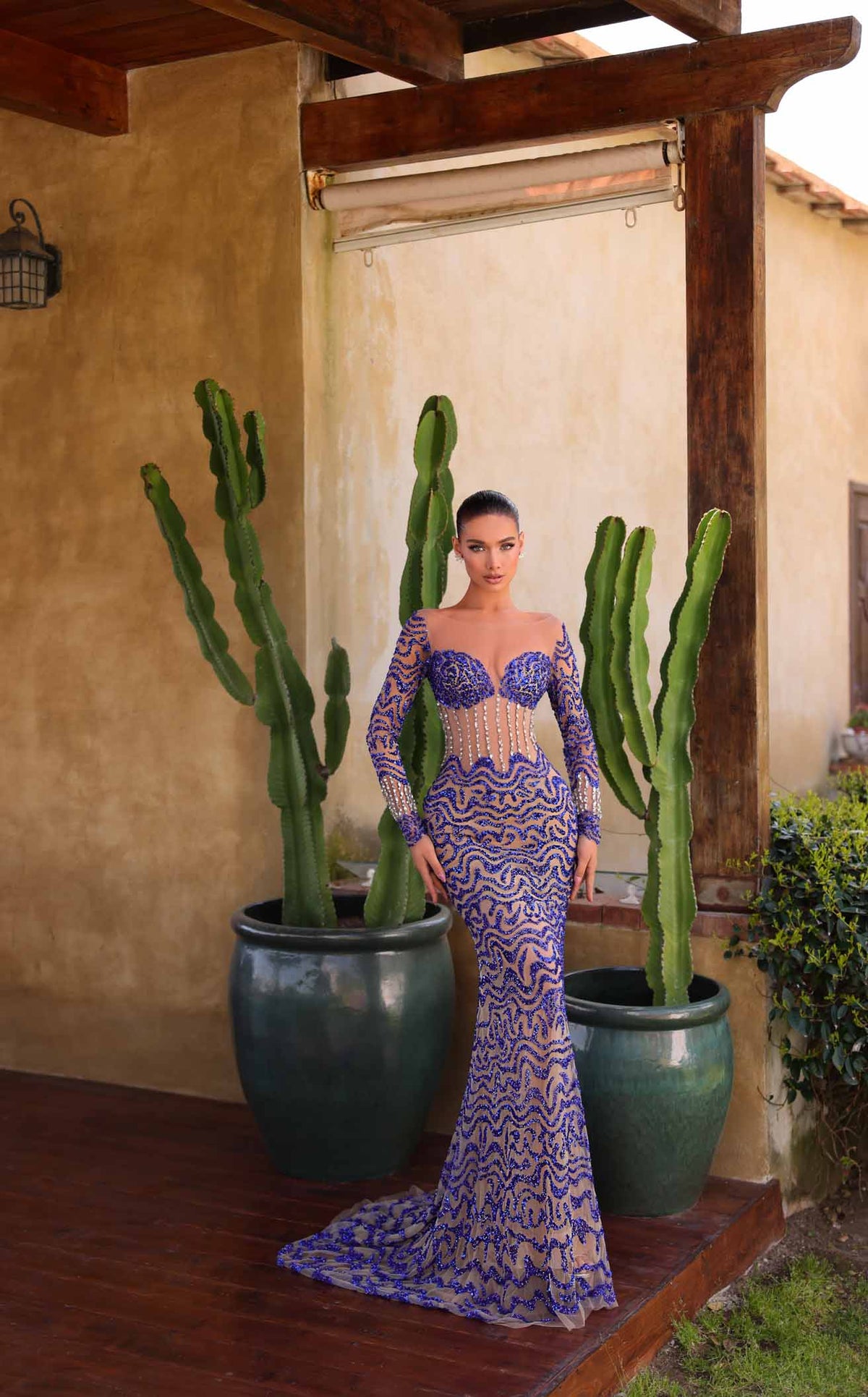 Chic and Holland AR330475 dress — view 1