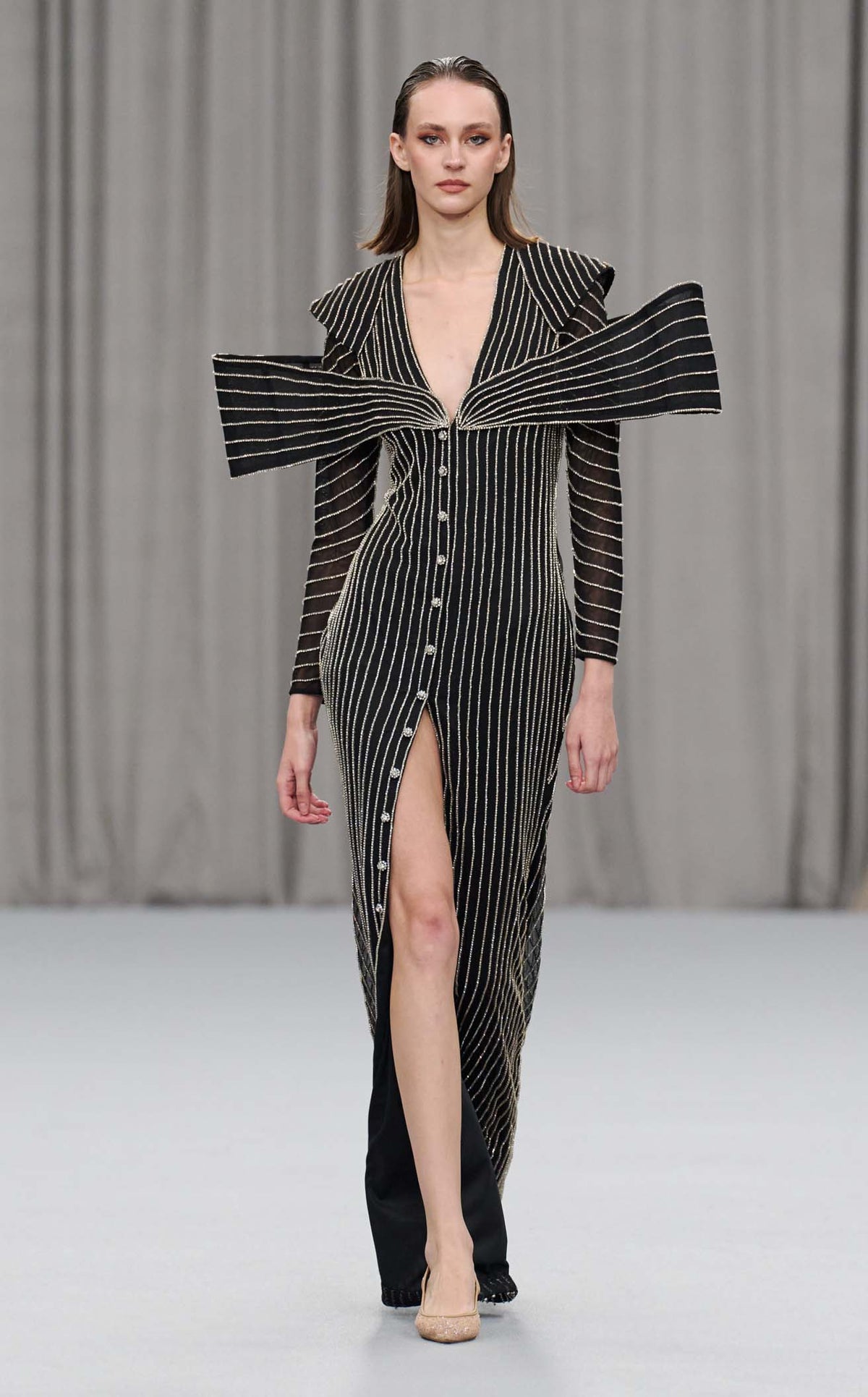 Chic and Holland HF110575 dress — view 1