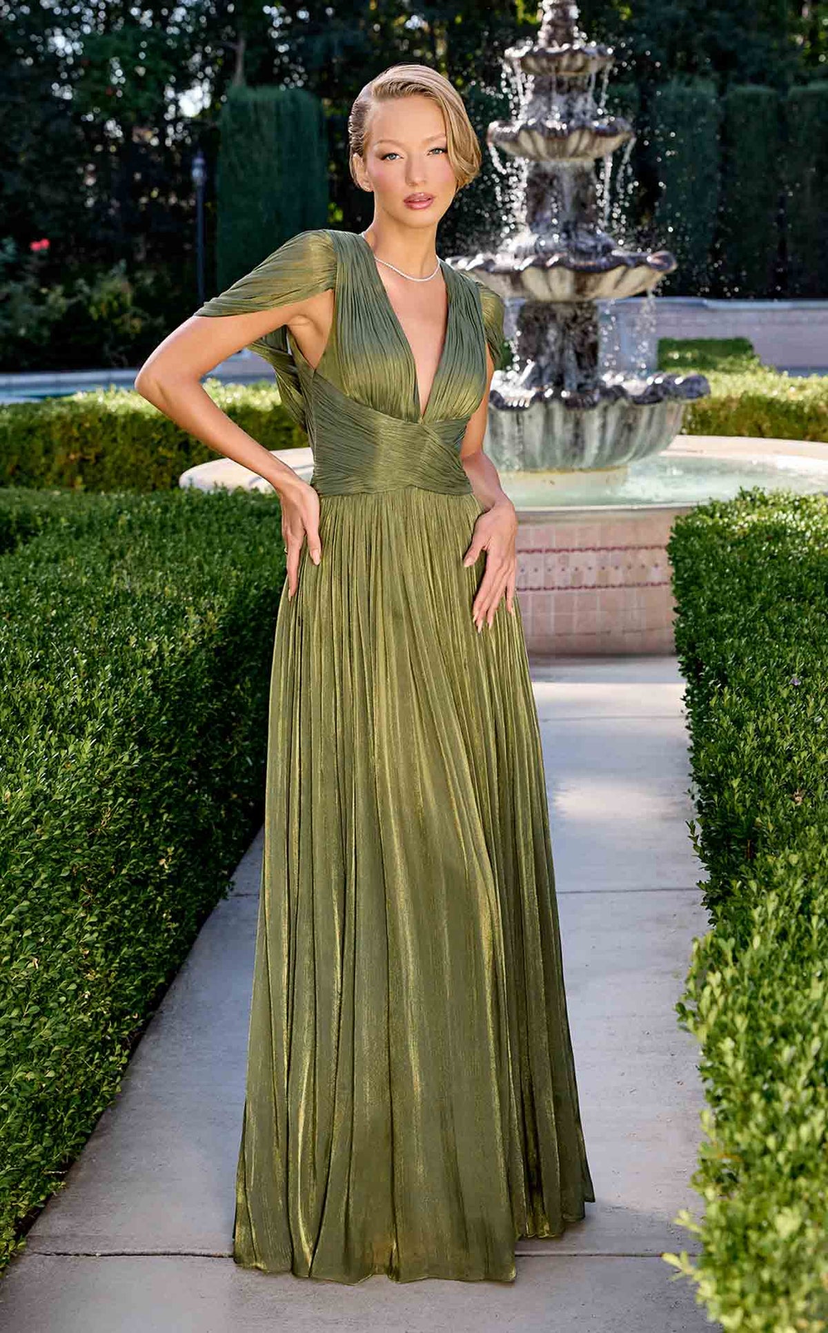 Ladivine CD413CL dress — view 4