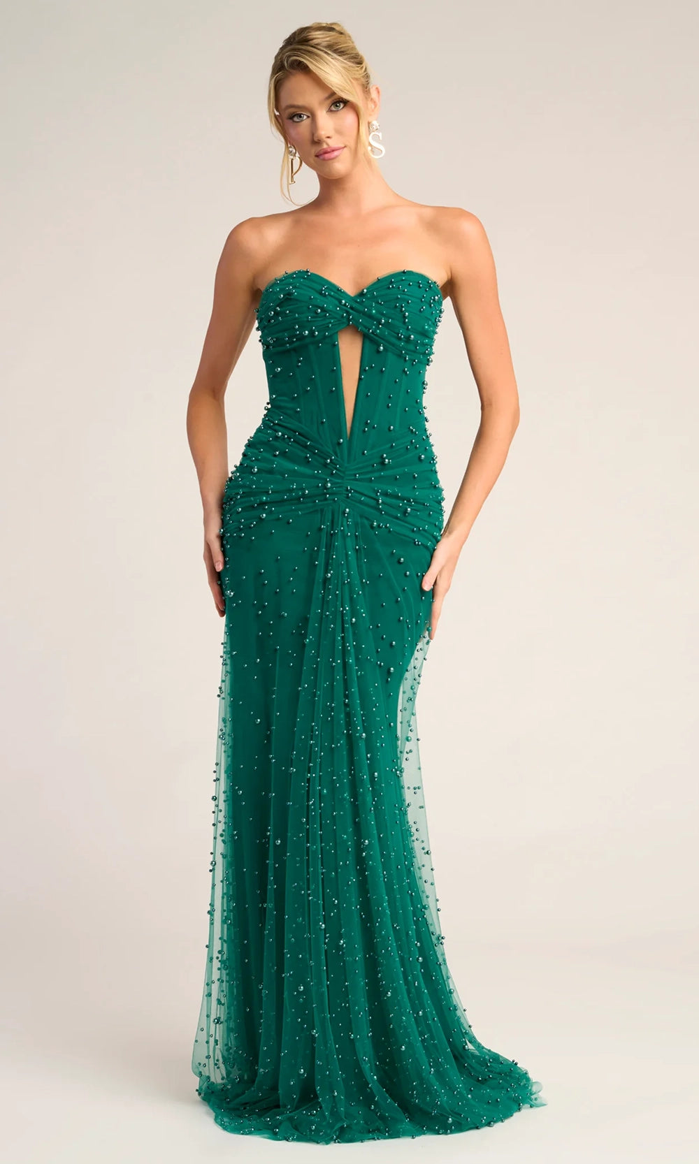 Portia and Scarlett PS26022 - Pearl Beaded Keyhole Ruched Dress - detail view