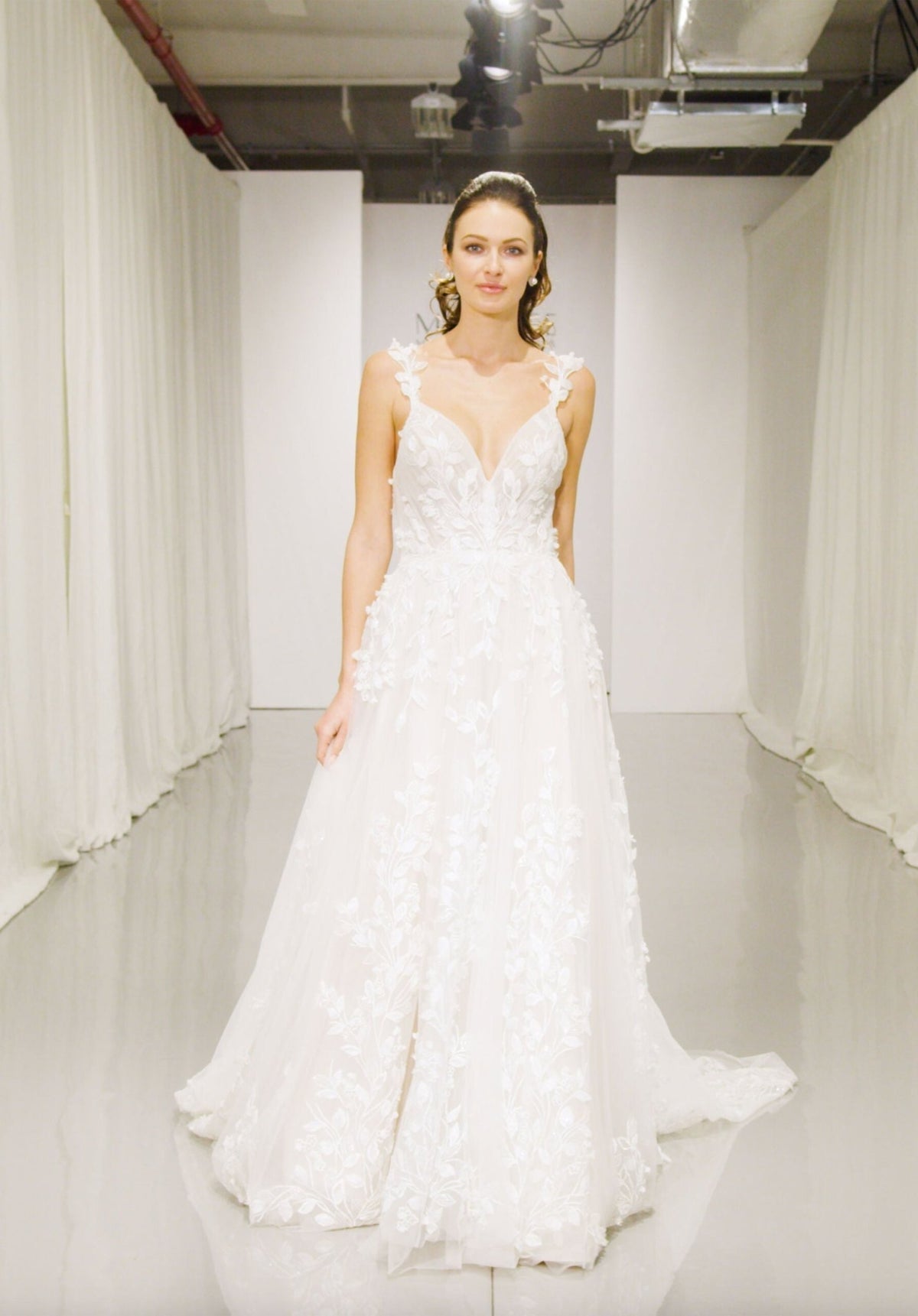 Adelaide Wedding Dress - Silhouette Dresses