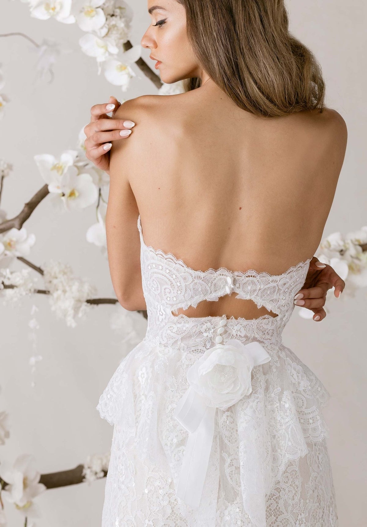 Aloura Wedding Dress - Silhouette Dresses