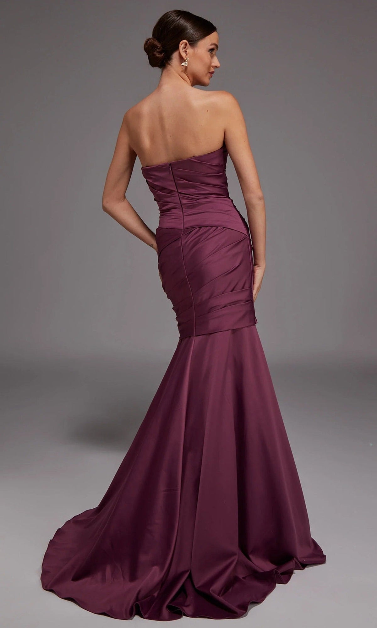 Alyce Paris 27836 - Strapless Ruched Mermaid Gown
