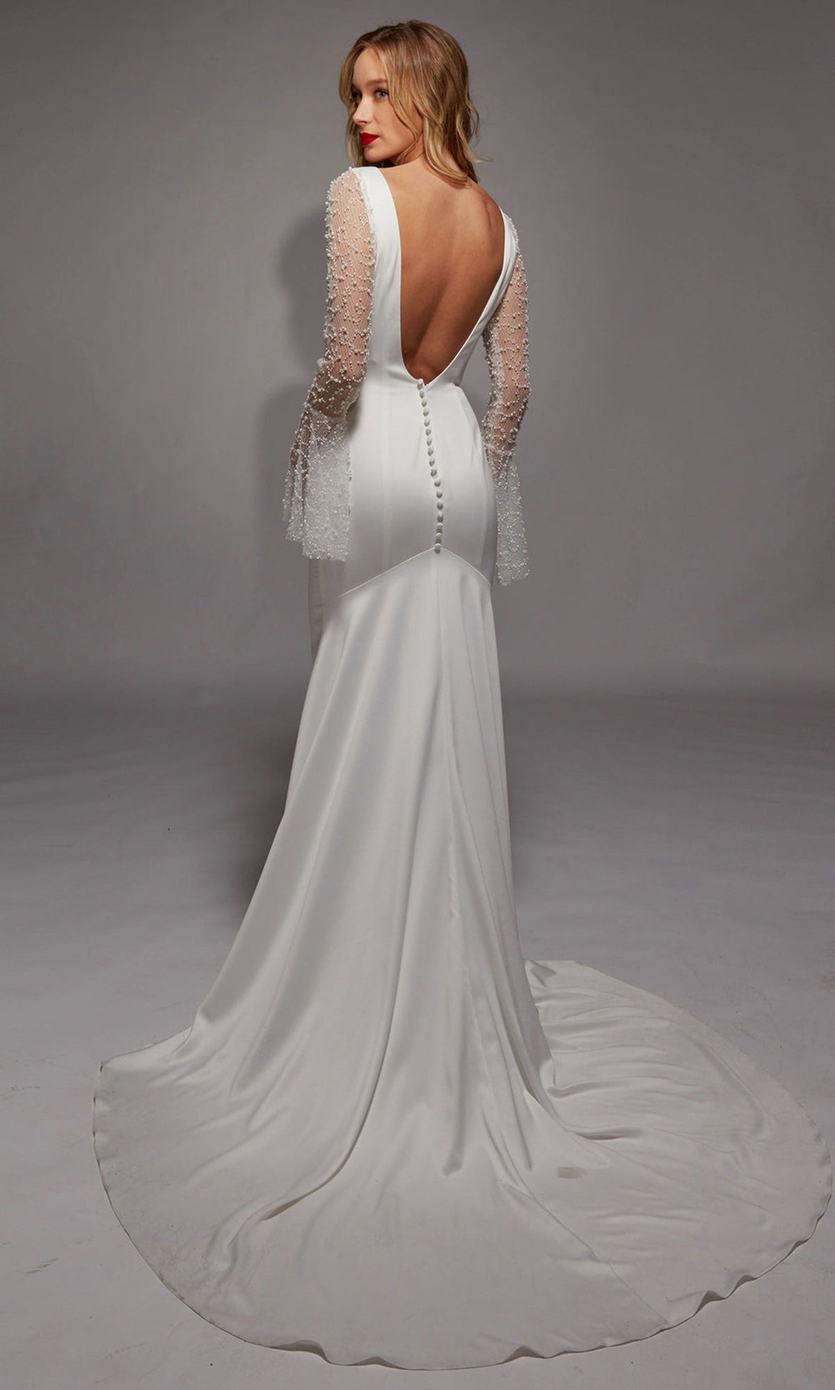 Alyce Paris 7137 - Plunging V-Neck Satin Trumpet Gown