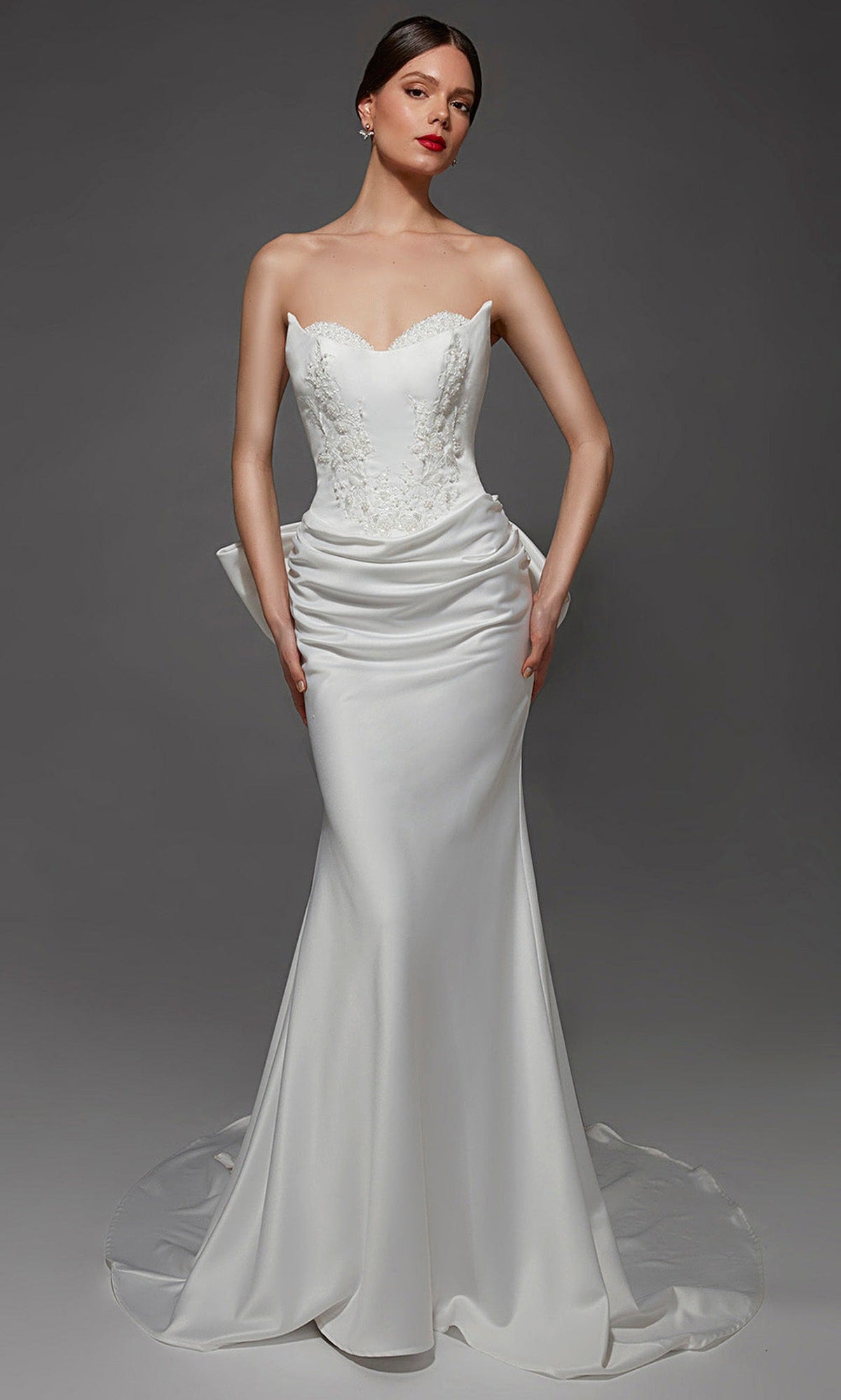 Alyce Paris 7177 - Oversized Bow Train Strapless Fitted Gown