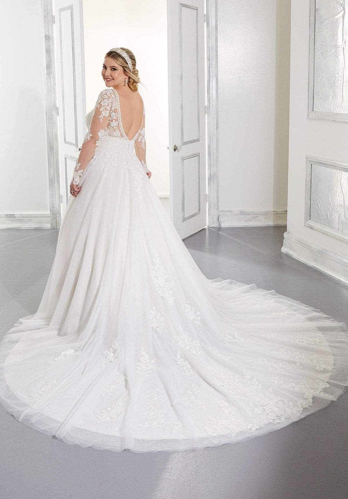 Ama Wedding Dress - Silhouette Dresses