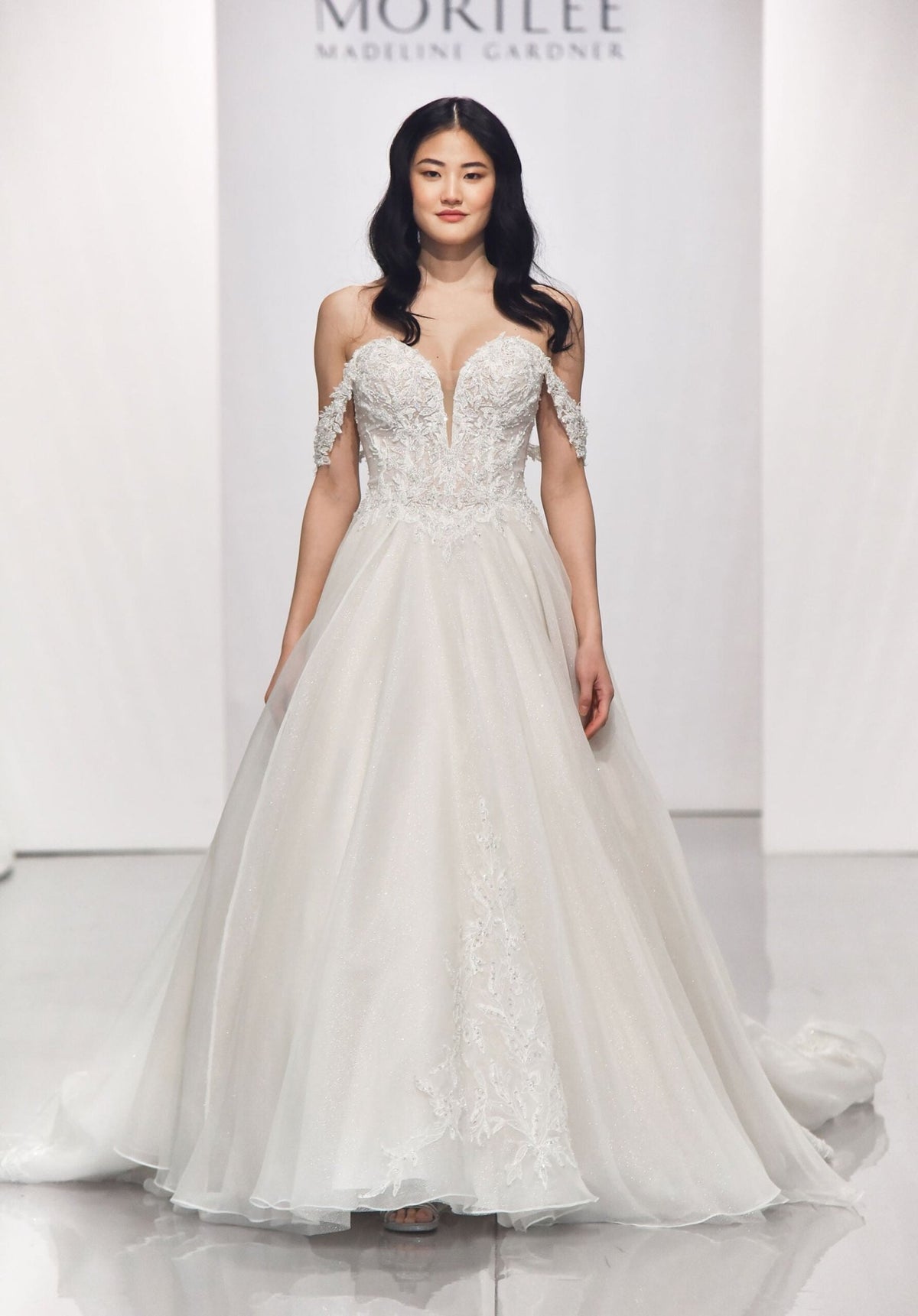 Belle Wedding Dress - Silhouette Dresses