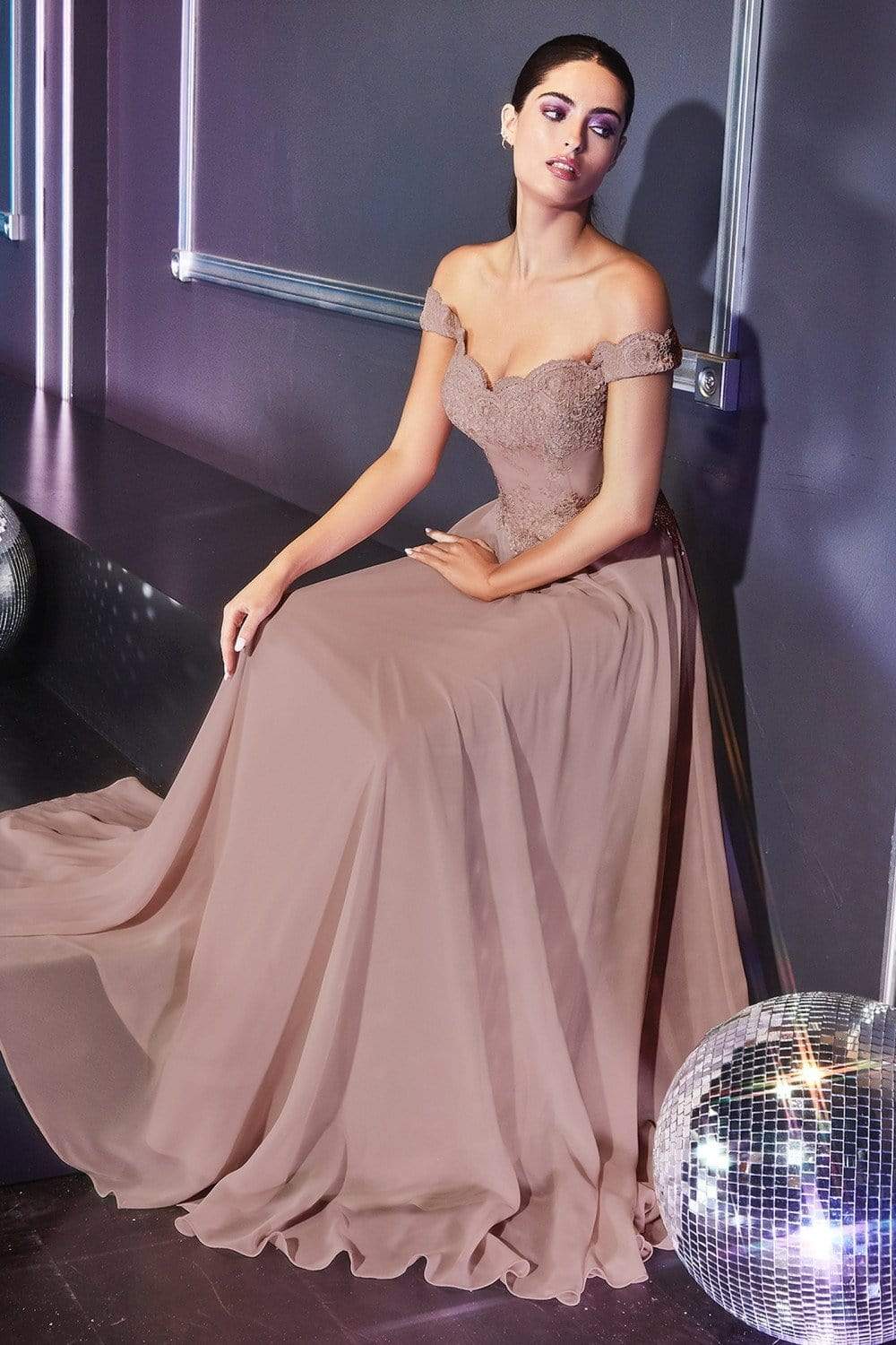 Cinderella Divine - 7258 Flowy Chiffon Lace Embellished A-Line Gown - view 15