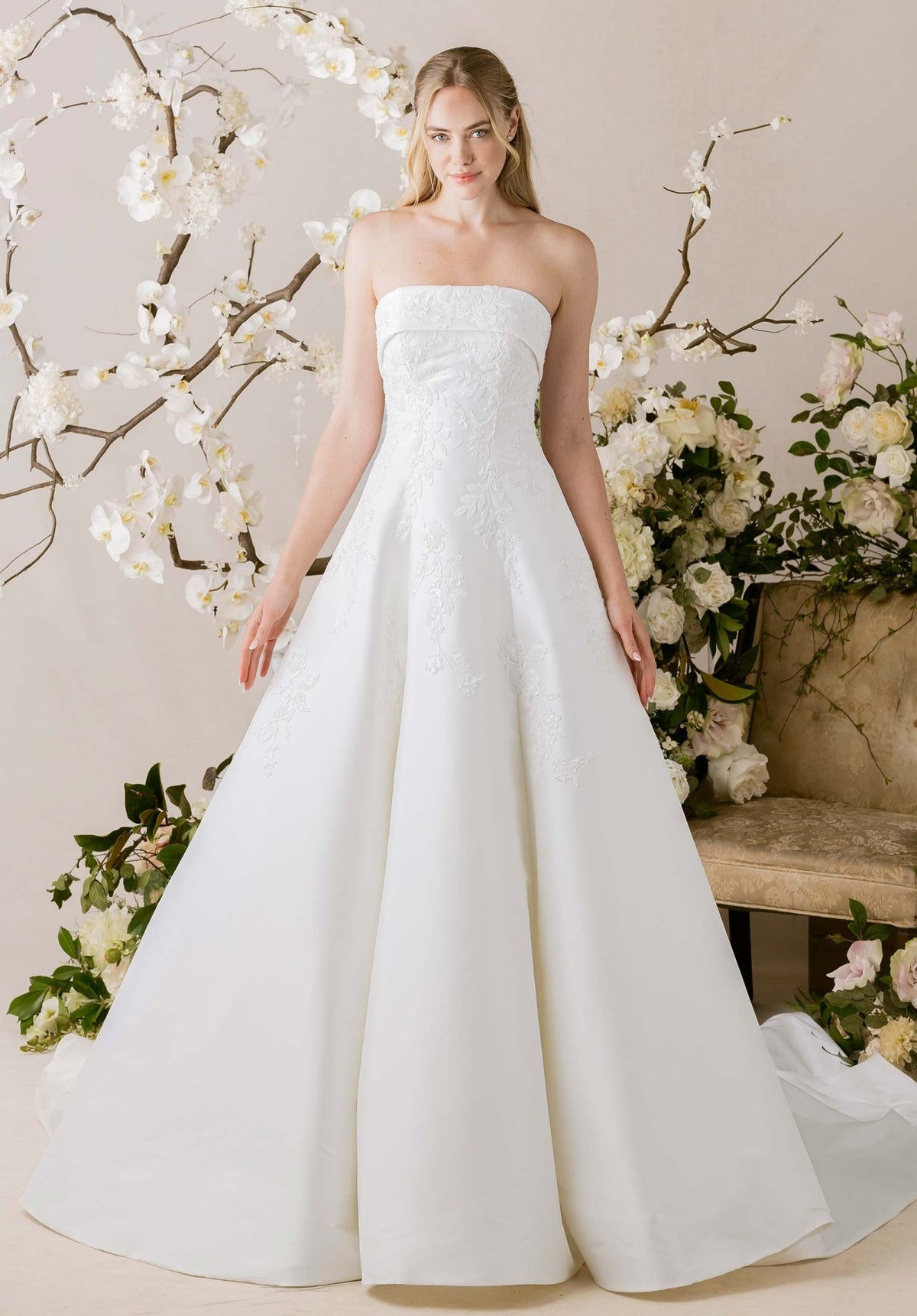 Isadora Wedding Dress - Silhouette Dresses