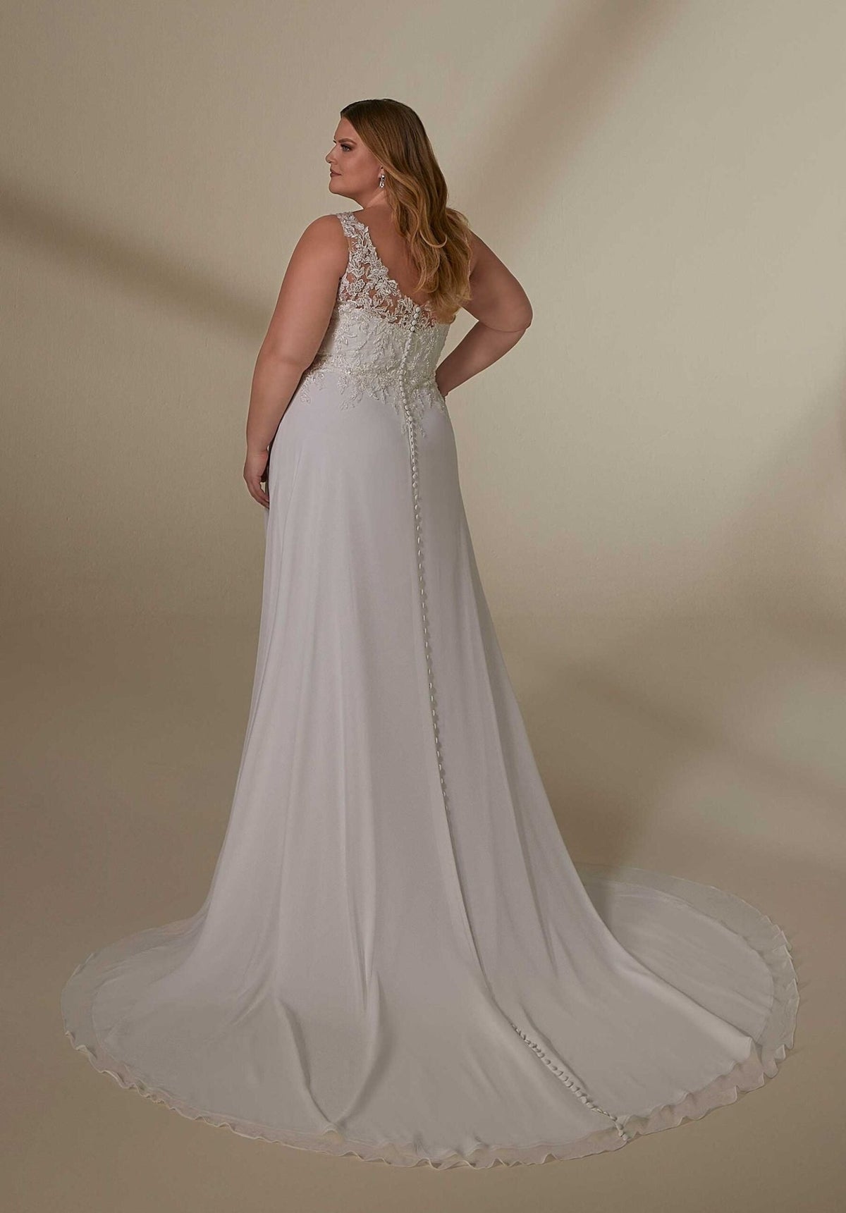 Lianne Wedding Dress - Silhouette Dresses