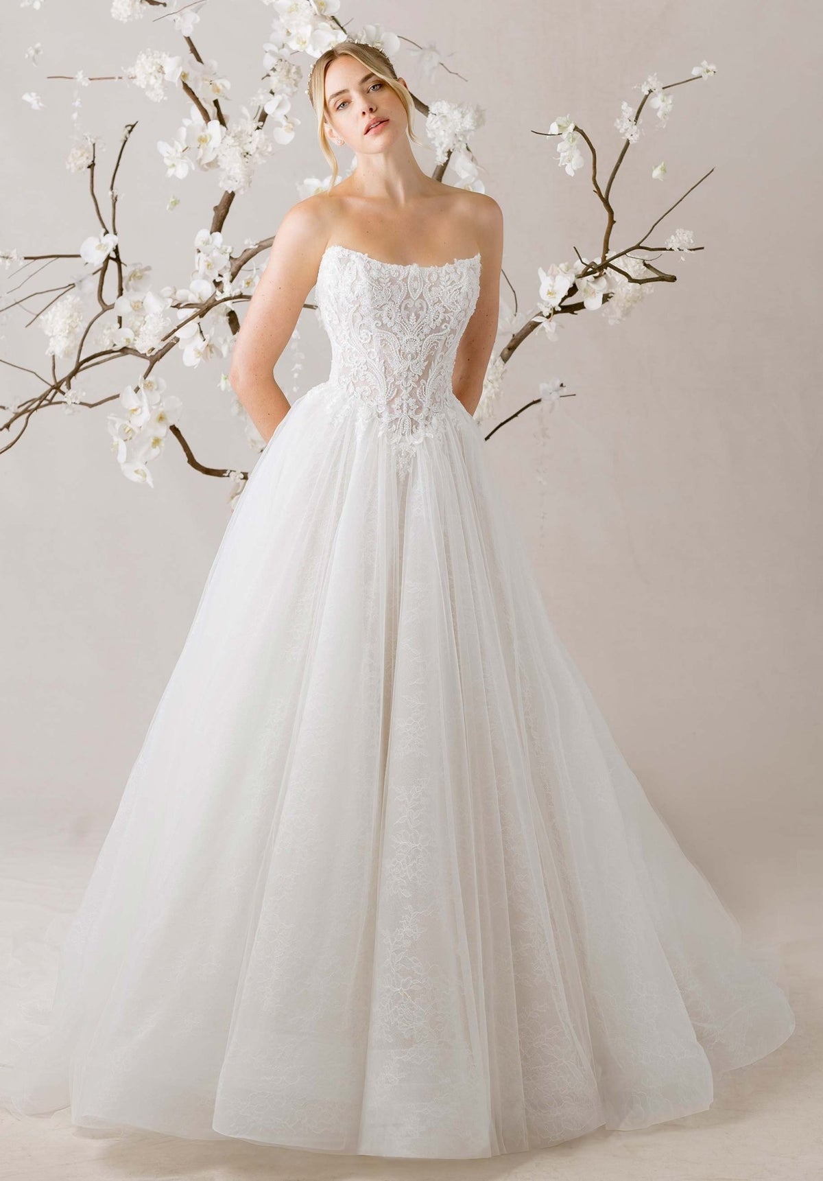 Noémi Wedding Dress - Silhouette Dresses