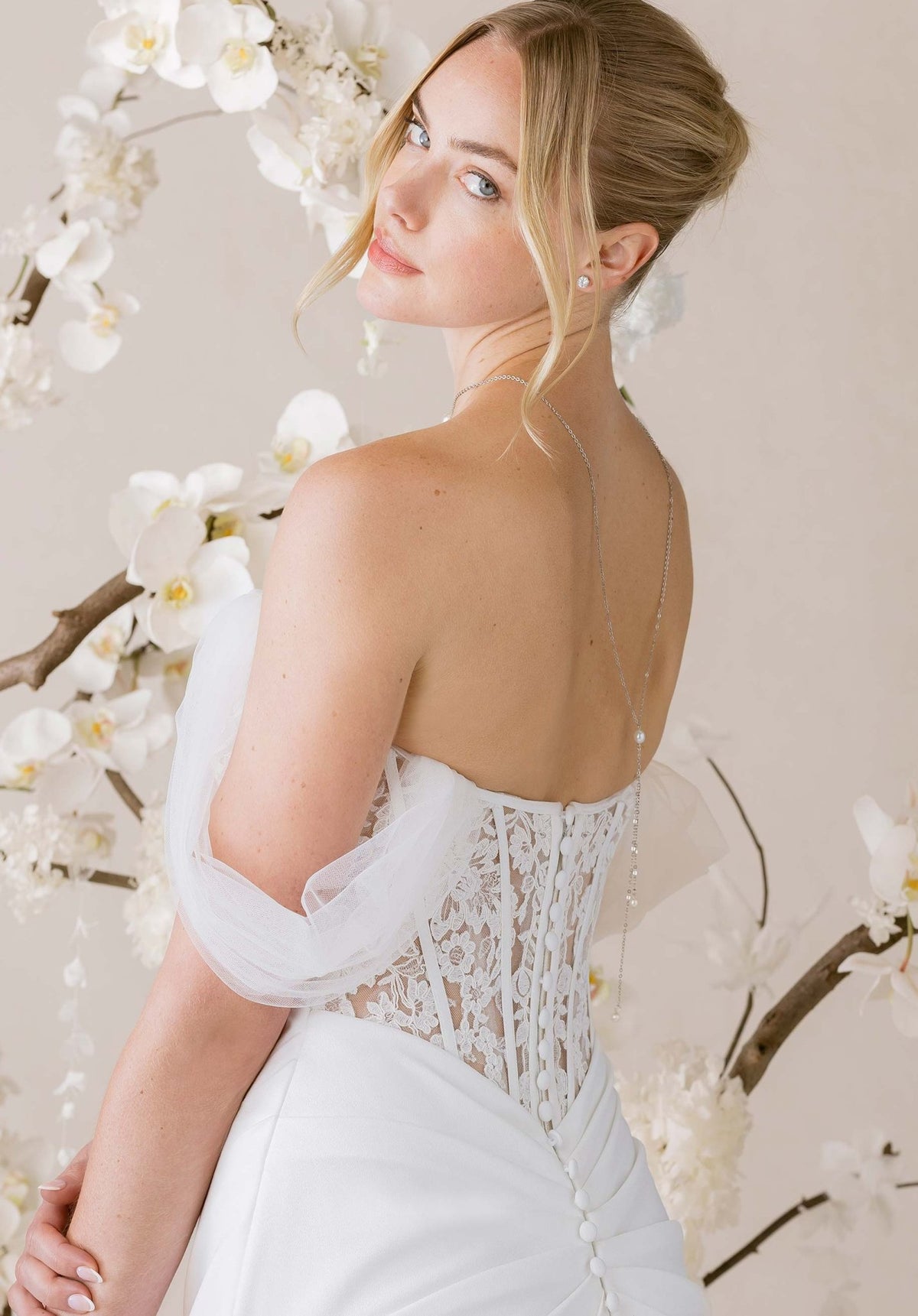 Plié Wedding Dress - Silhouette Dresses