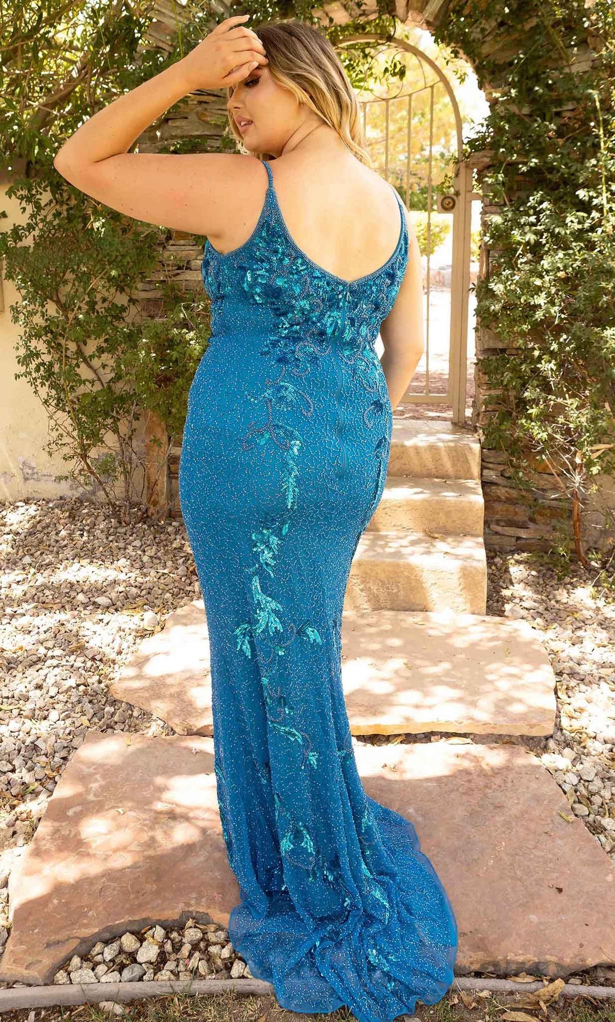 Primavera Couture 14005 - Soft-Giving Plunging Sheath Gown