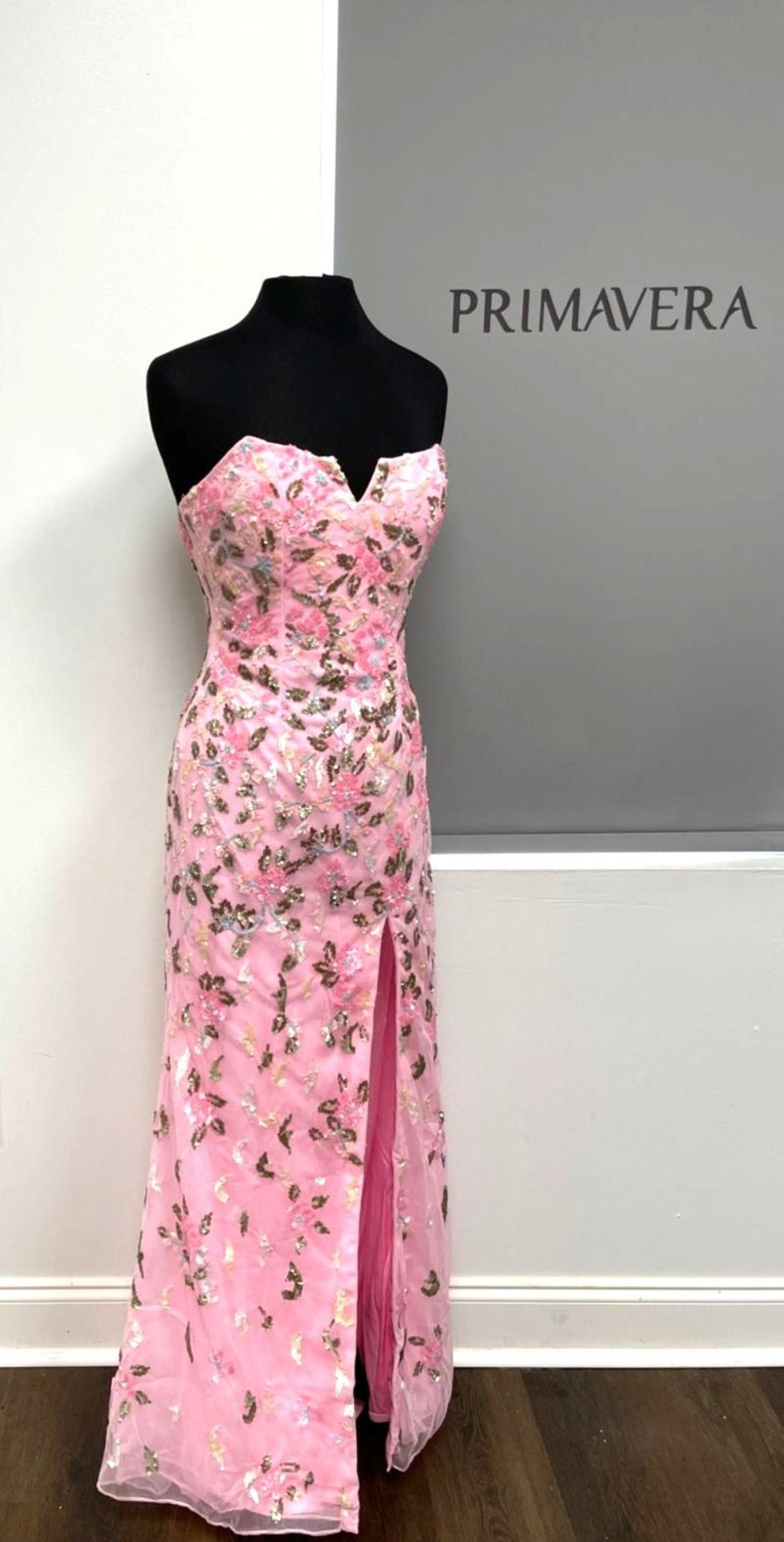 Primavera Couture 4123 - Beaded Floral Prom Dress