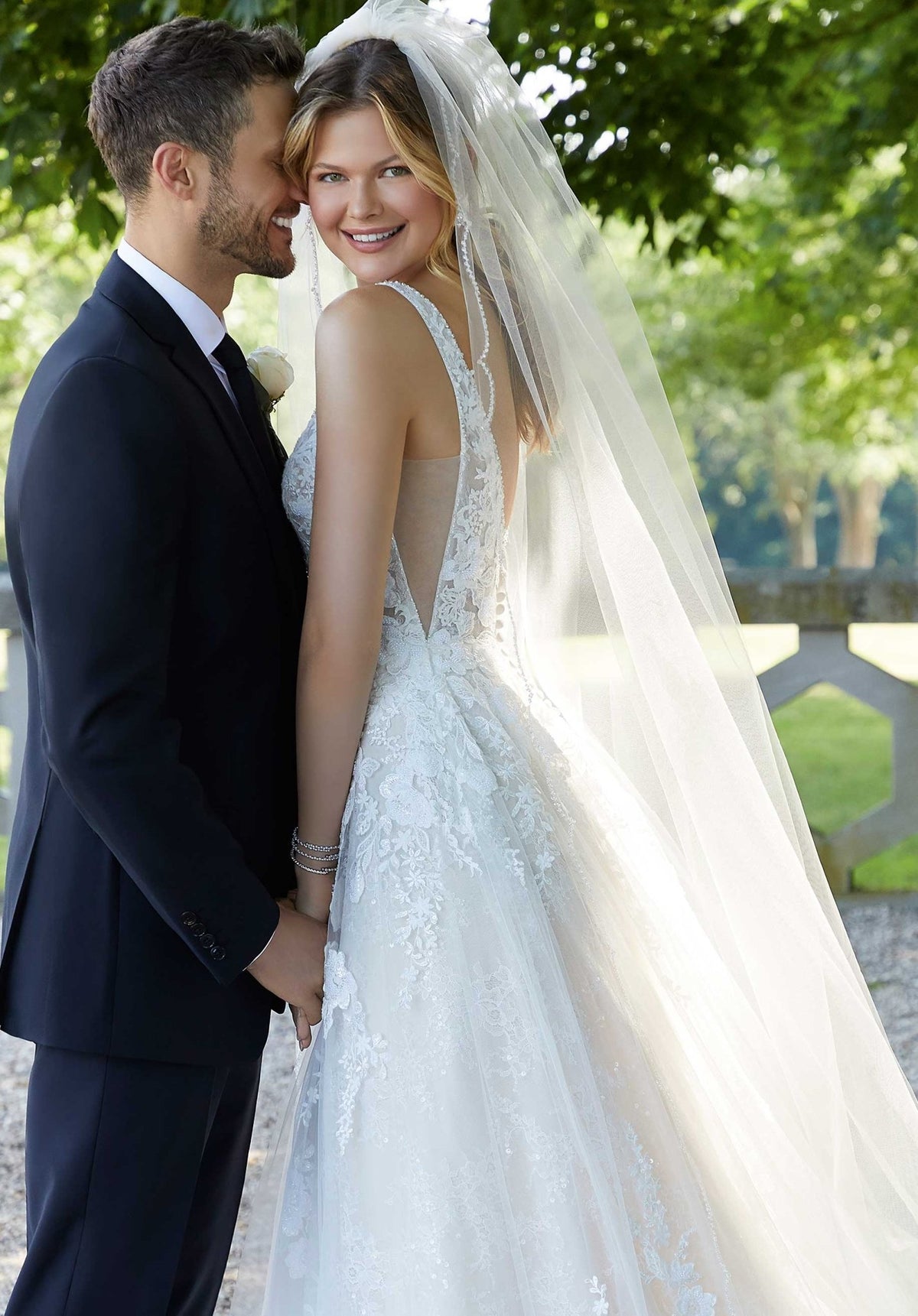 Suzanne Wedding Dress - Silhouette Dresses