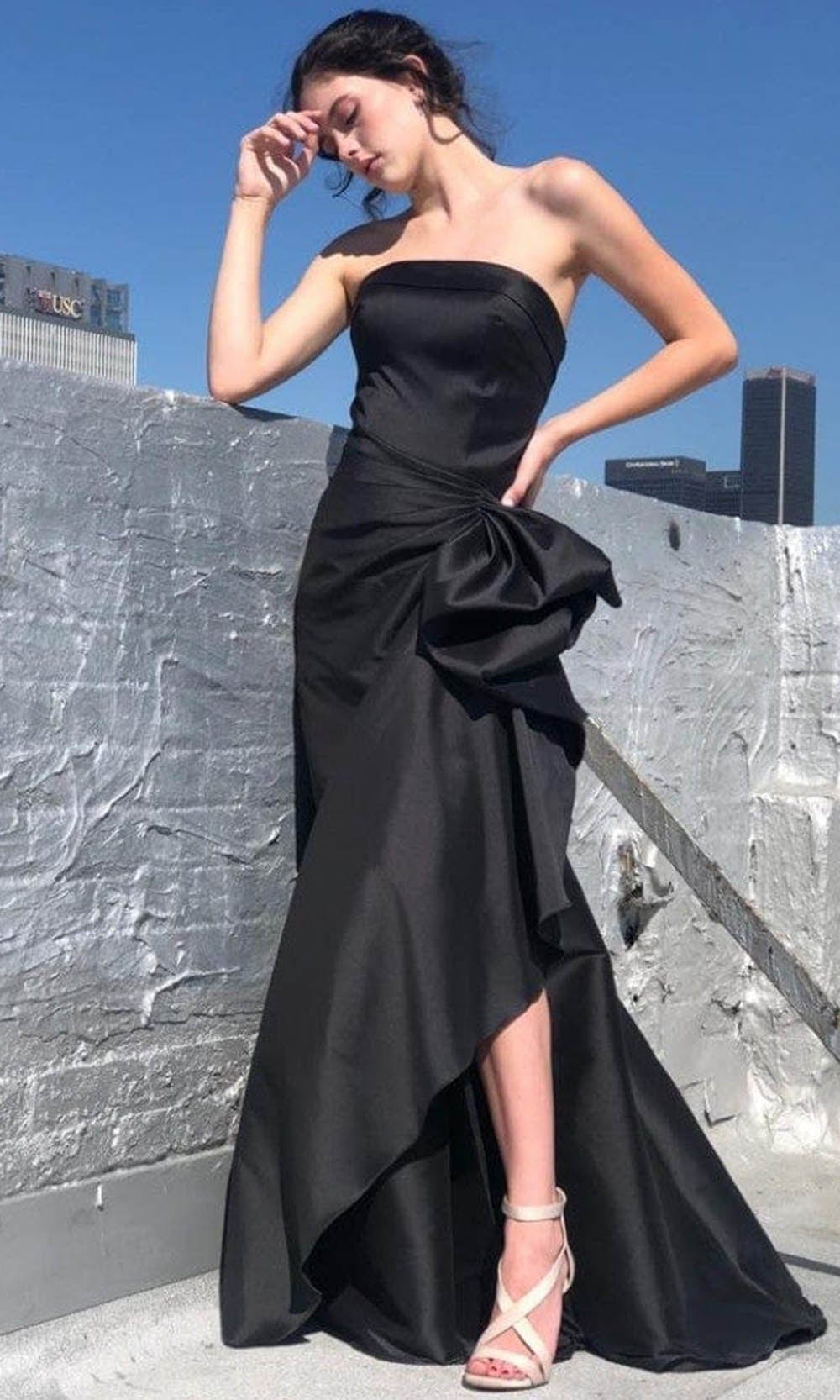 Terani Couture - 2111P4019 Draped Bow Gown - detail view