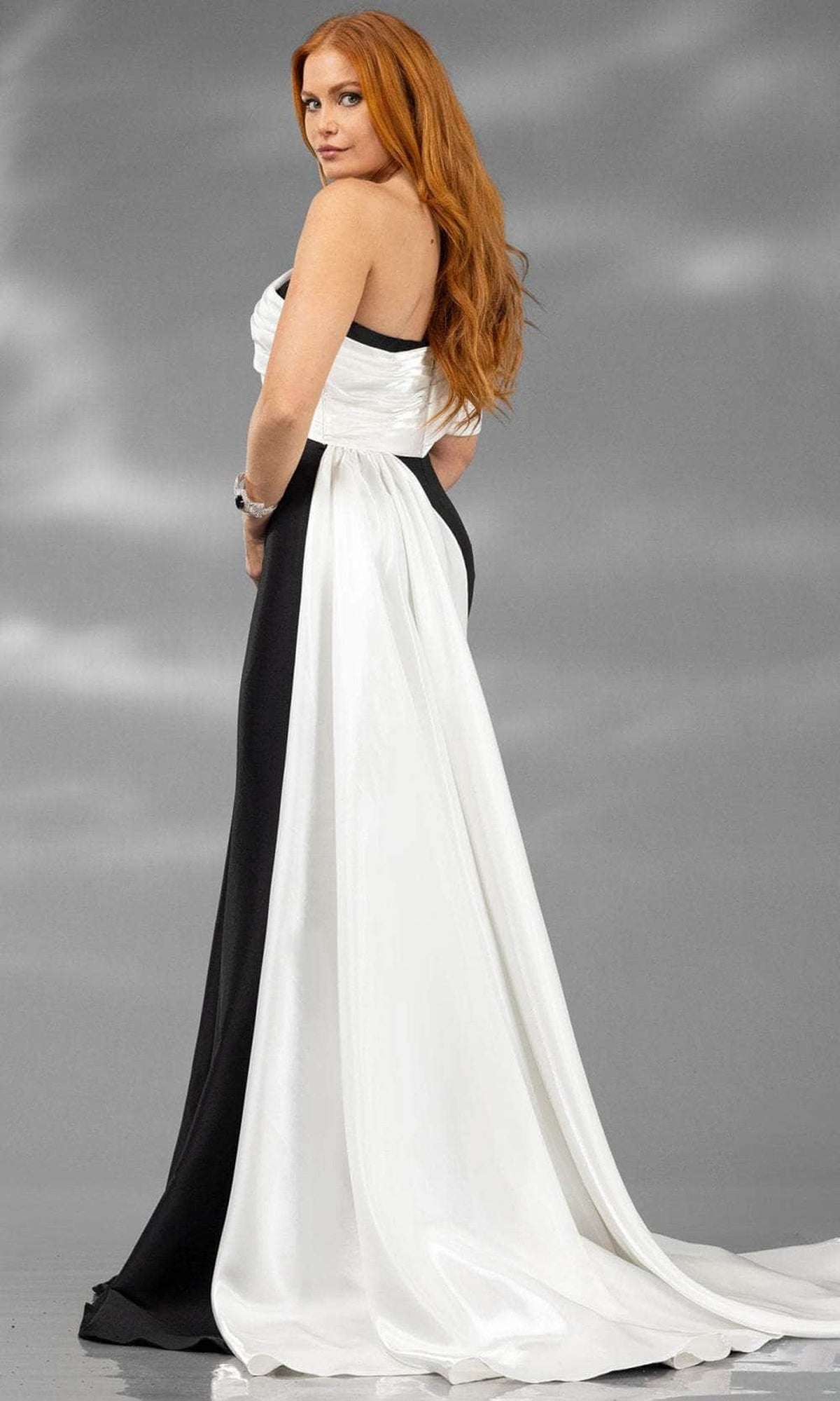 Terani Couture 251E4205 - Ruched Asymmetric Mermaid Evening Gown