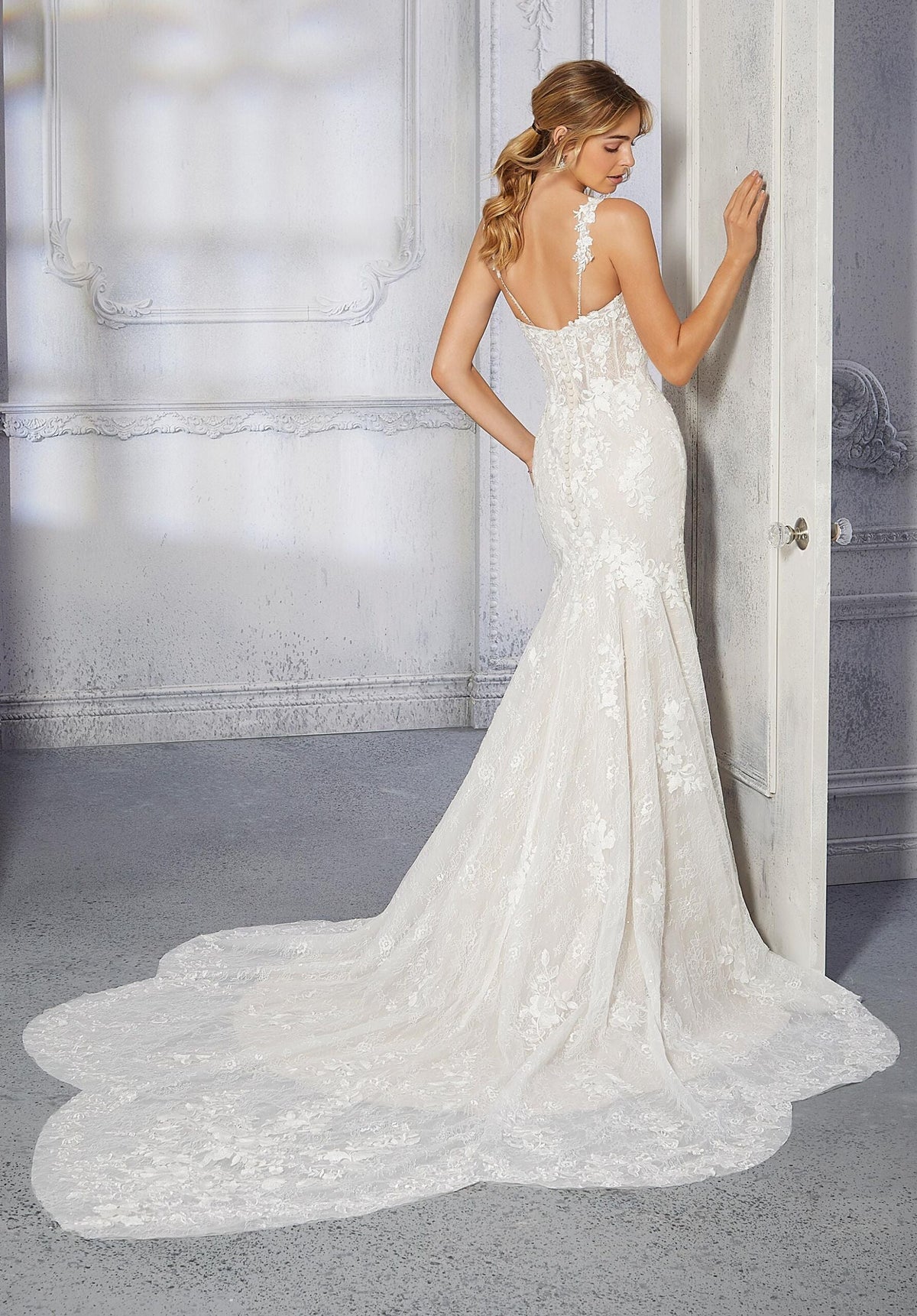 https://cdn.shopify.com/s/files/1/0908/3011/1000/files/2379-0119-scaled_5555e149-3fa4-4042-9ee5-048e7334996e.jpg?v=1749632470