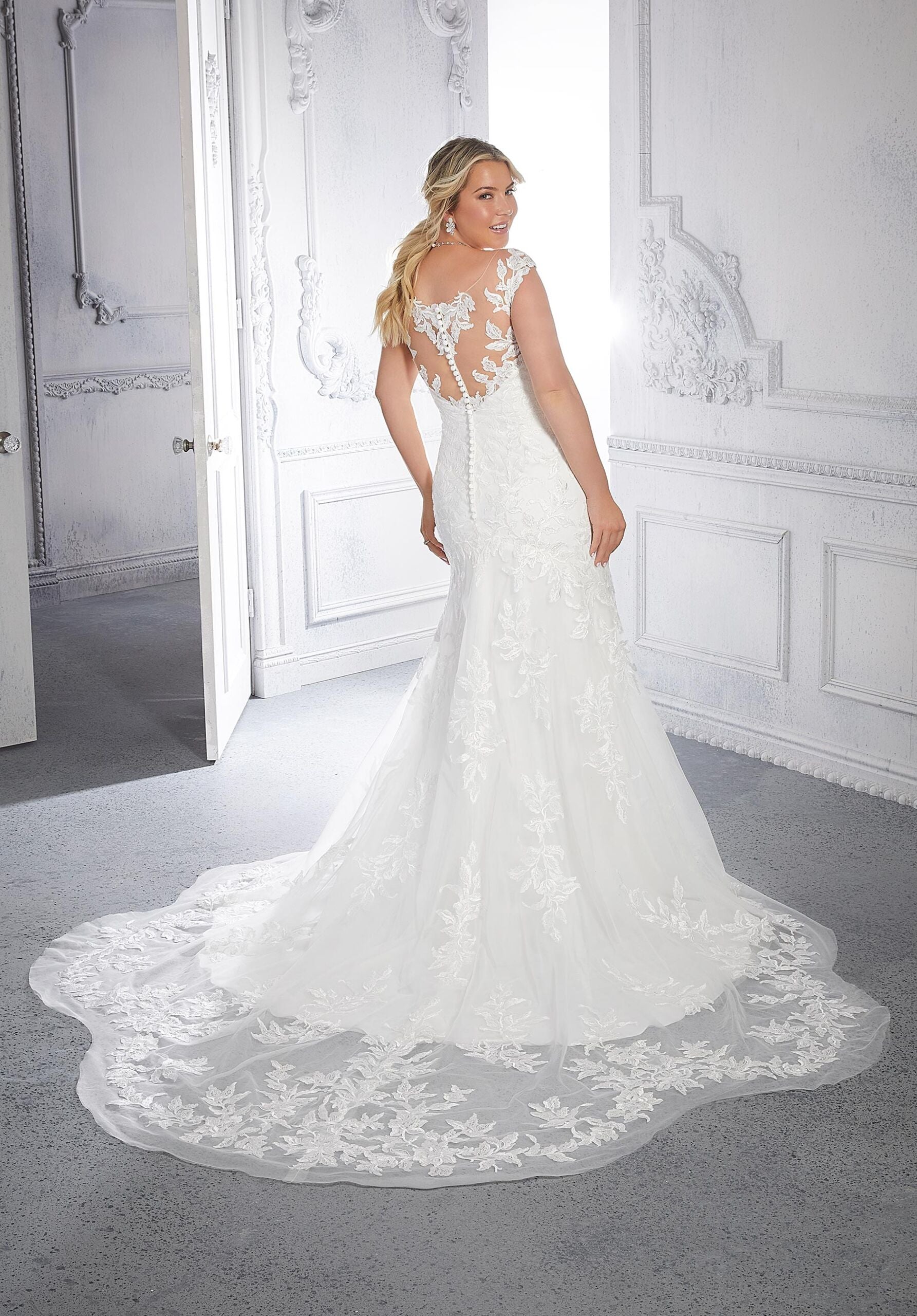 https://cdn.shopify.com/s/files/1/0908/3011/1000/files/3325W-0165-scaled.jpg?v=1749632676