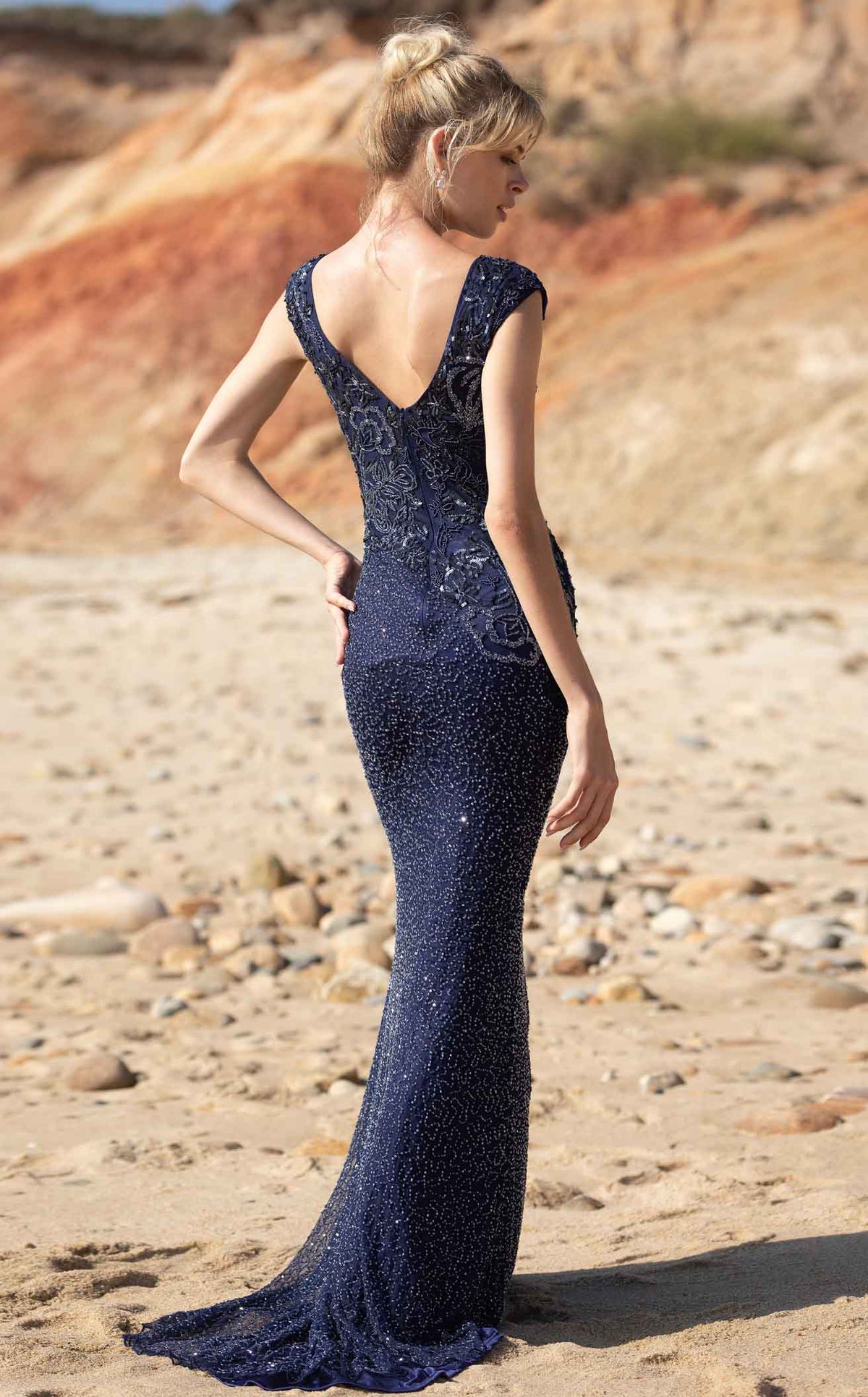 Primavera Couture 3682 dress — view 10