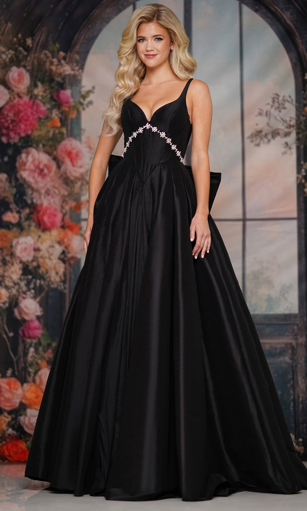 Colors Dress 3922 - Sleeveless Pleated Skirt Ballgown - Silhouette Dresses