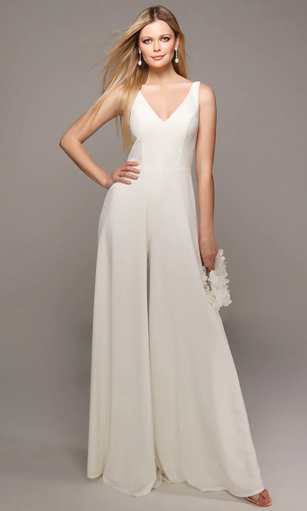 Alyce Paris 70021 - Sleeveless V-Neck Wide-Leg Jumpsuit - detail view