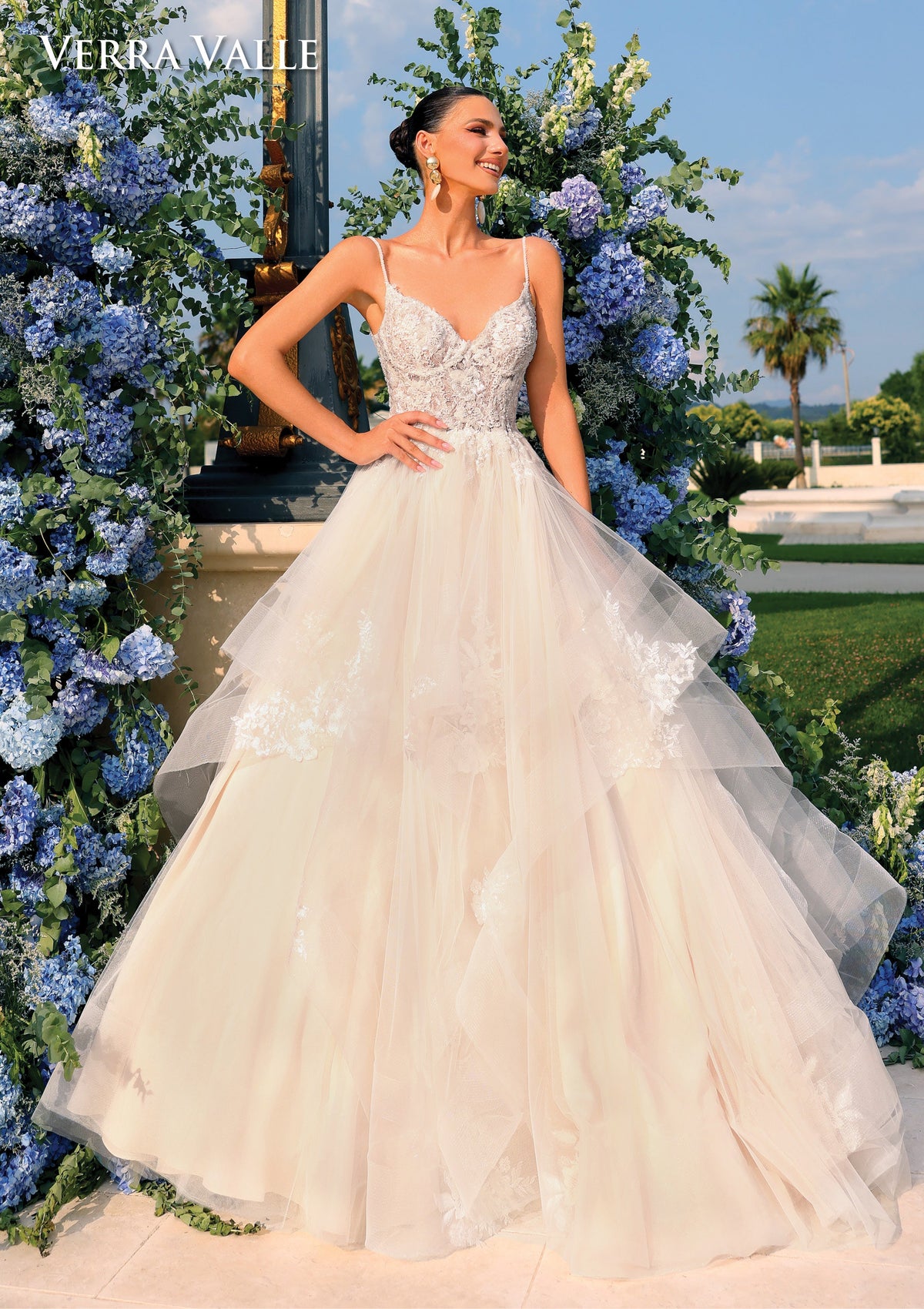 https://cdn.shopify.com/s/files/1/0726/8125/9325/files/900339-F-VerraValle2024_358b597e-3b7a-4a9d-b87e-fcbc9cb1a380.jpg?v=1742579669