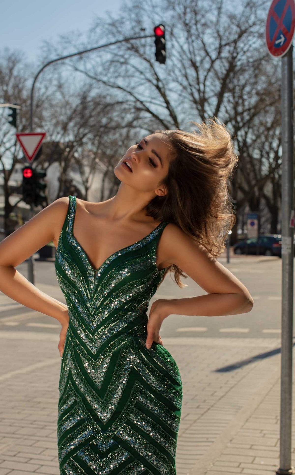 Chic and Holland AN1415 dress — view 4