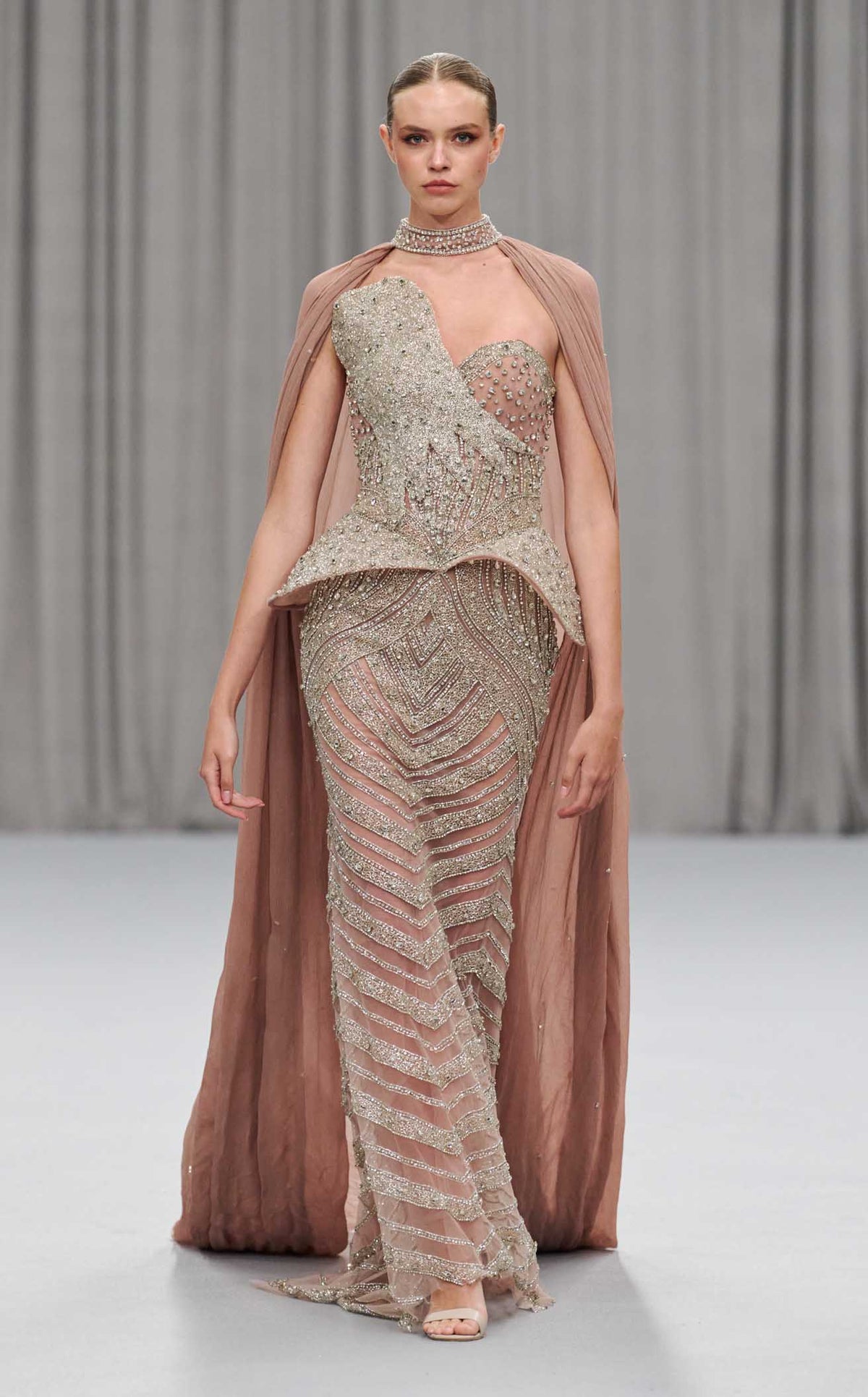 Chic and Holland HF110525A dress — view 1