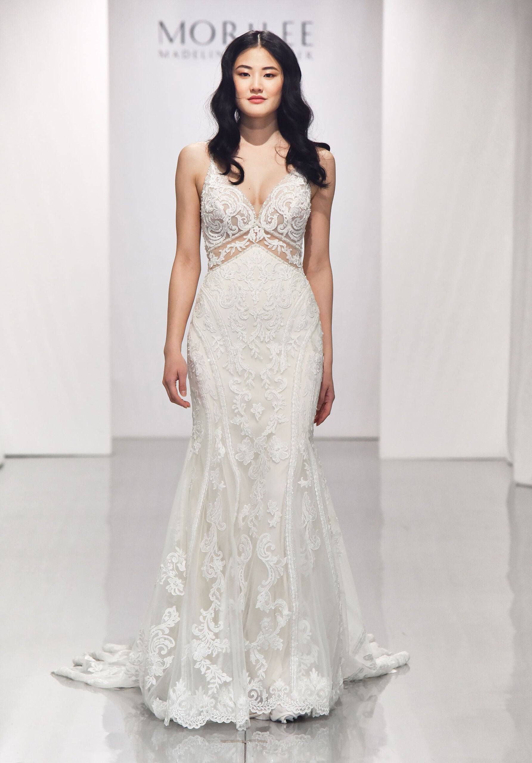 https://cdn.shopify.com/s/files/1/0908/3011/1000/files/Morilee_Fall2020_Bridal_2301Blaire_4-scaled.jpg?v=1742212902