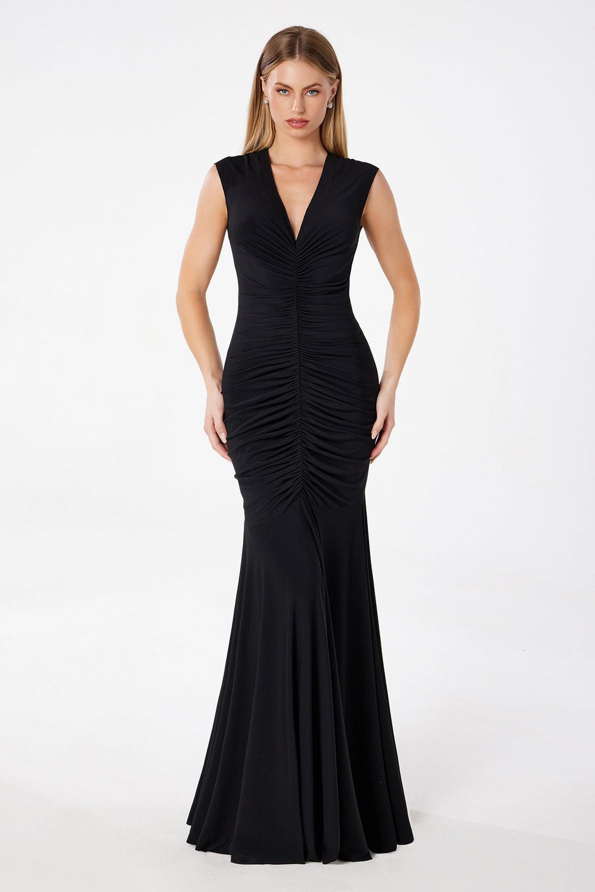 Ladivine T2009 - V Neck Ruched Mermaid Gown
