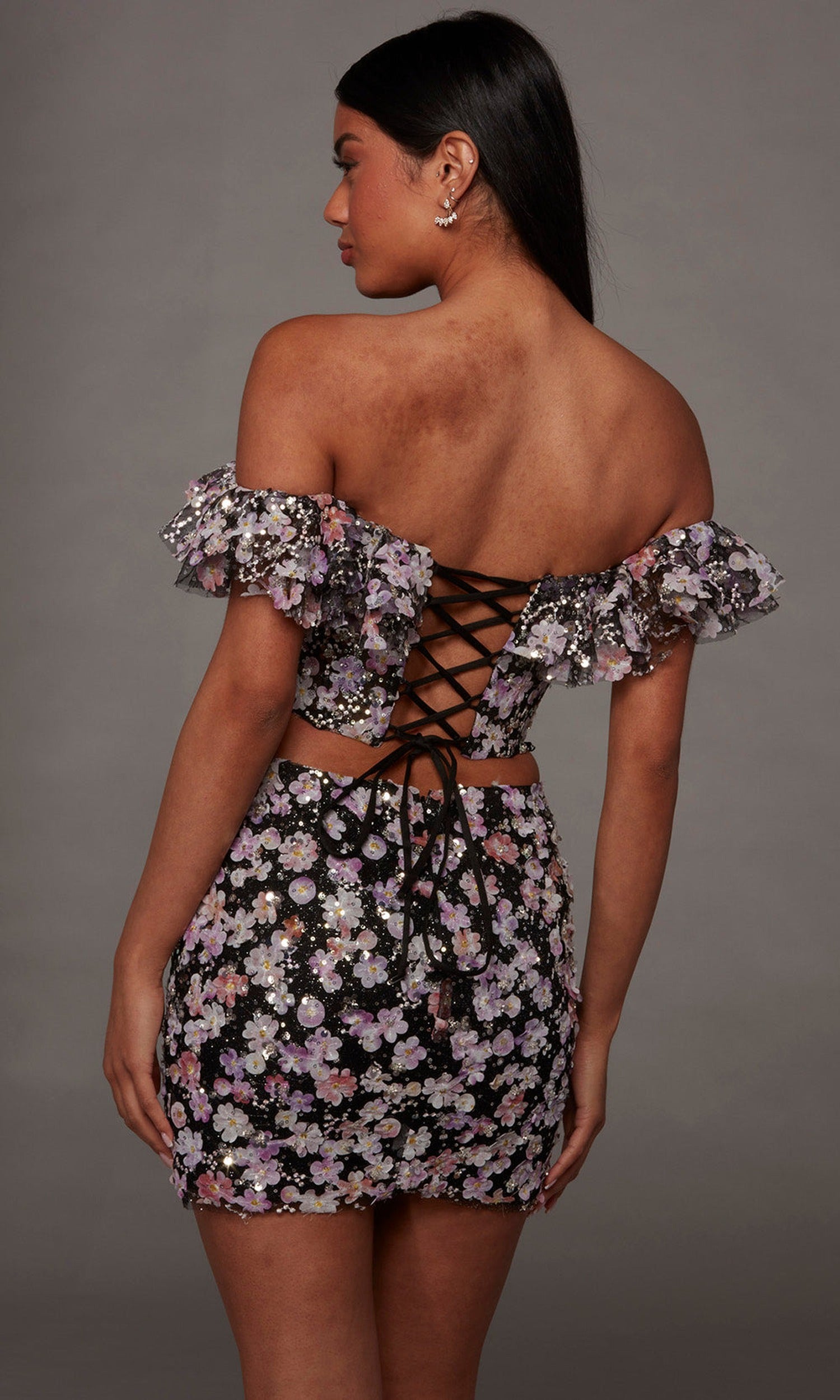 Alyce Paris 40167 - Ruffled Neckline Floral Applique Short Dress