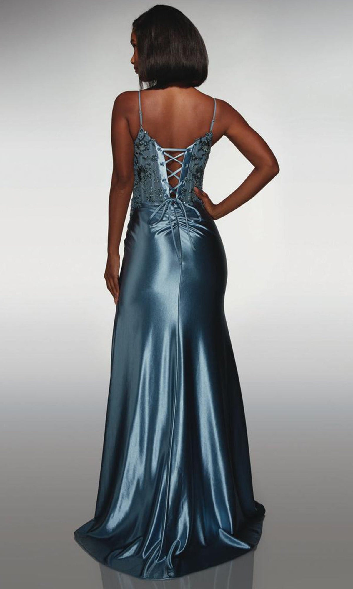 Alyce Paris 62006 - Sleek gown with lace applique bodice