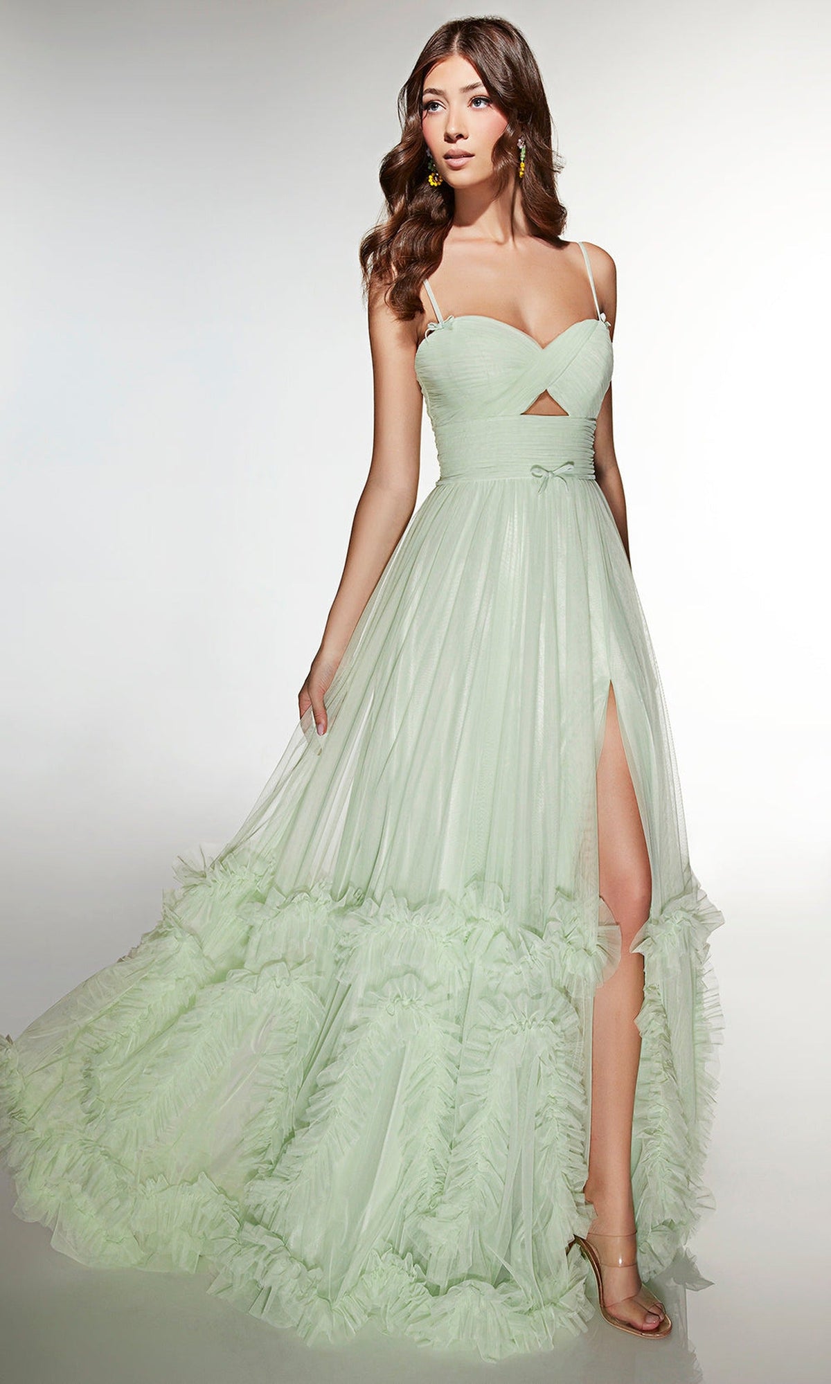Alyce Paris 62043 - Romantic tulle ballgown with ruffle skirt