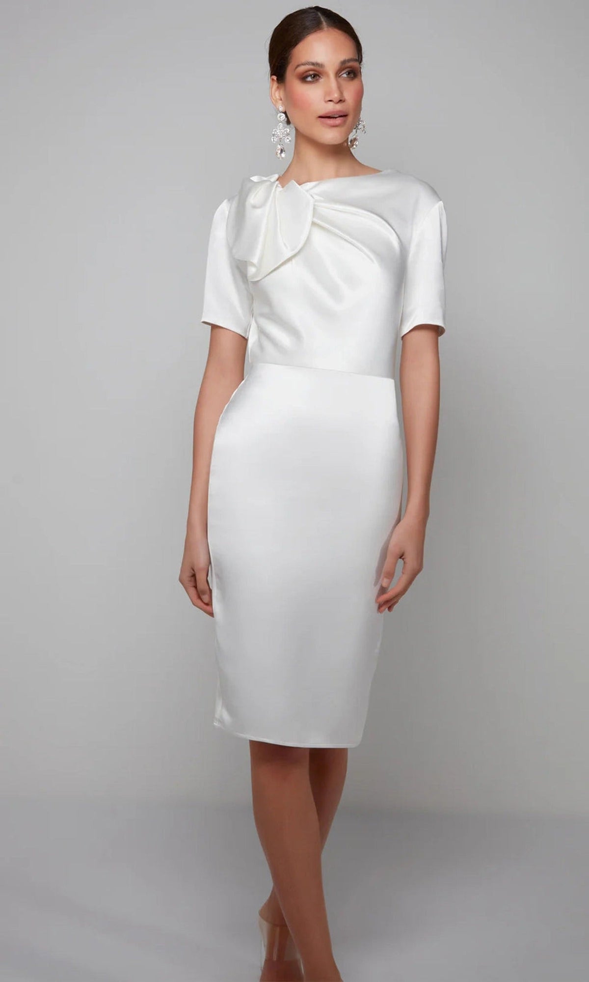 Alyce Paris 70009 - Short Sleeve Draped Knee-Length Dress
