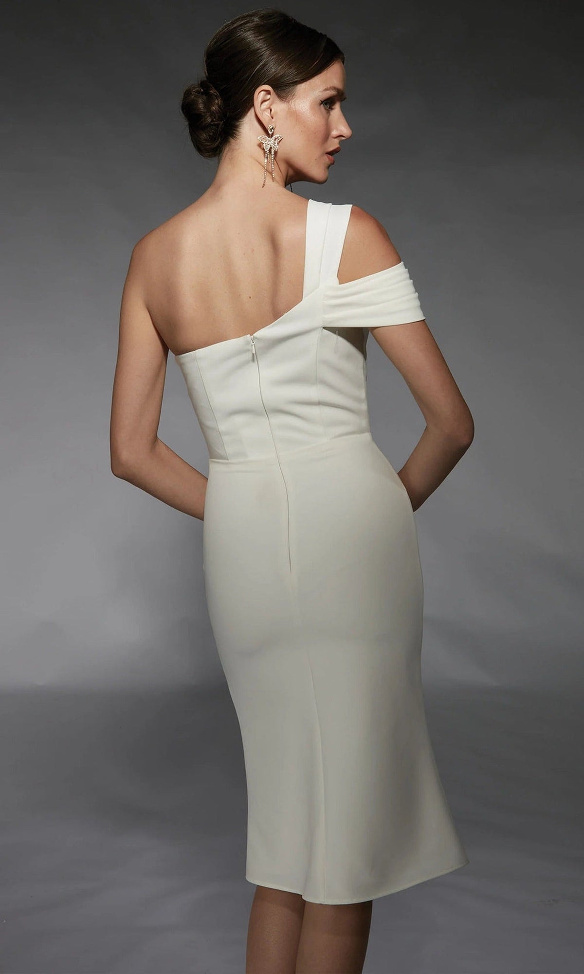 Alyce Paris 70054 - Cold Shoulder Knee-Length Cocktail Dress