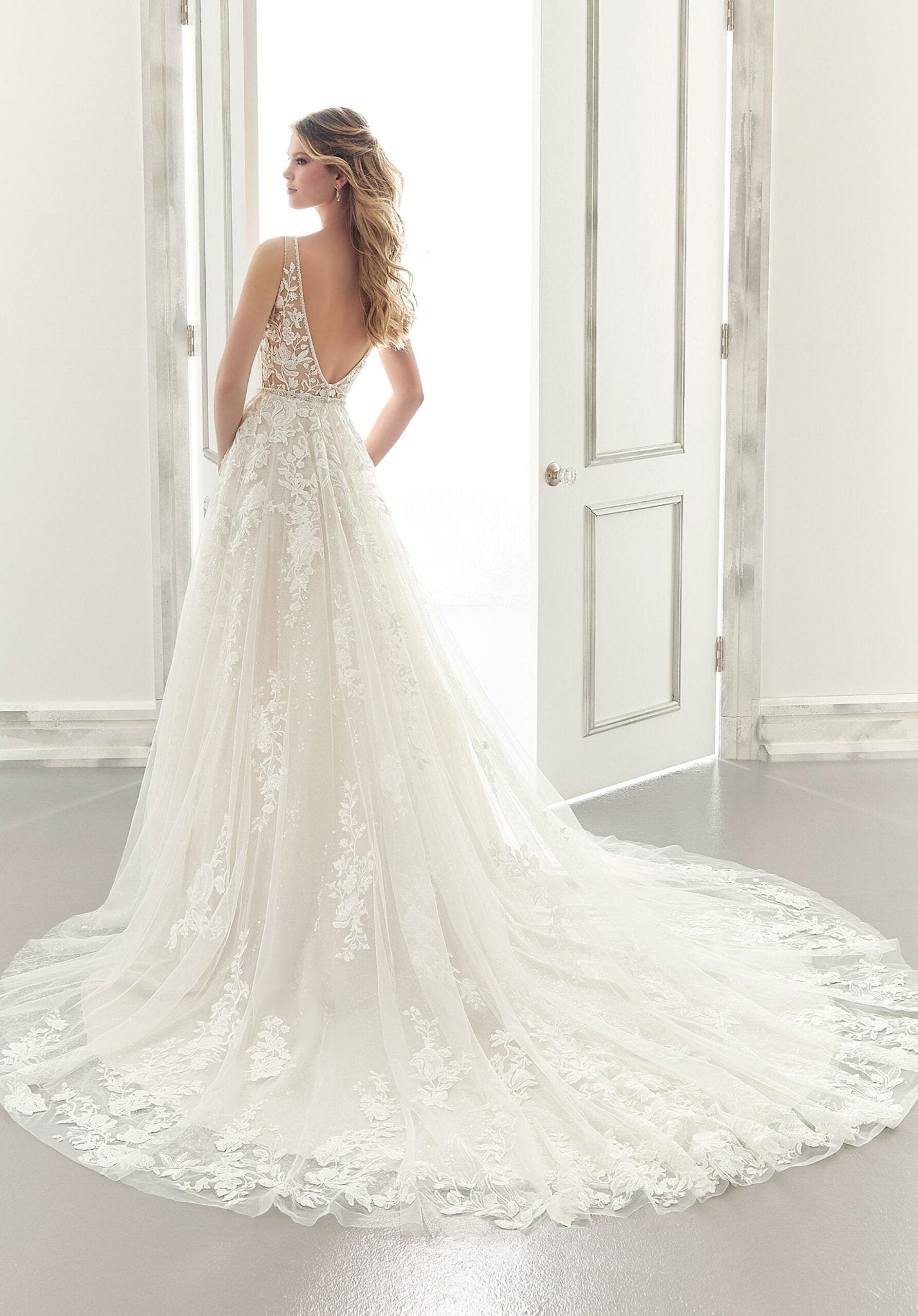 Ana Wedding Dress - Silhouette Dresses