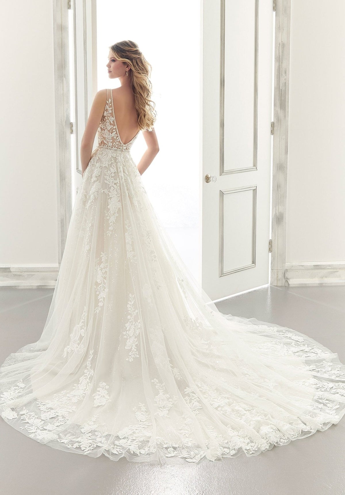 Ana Wedding Dress - Silhouette Dresses