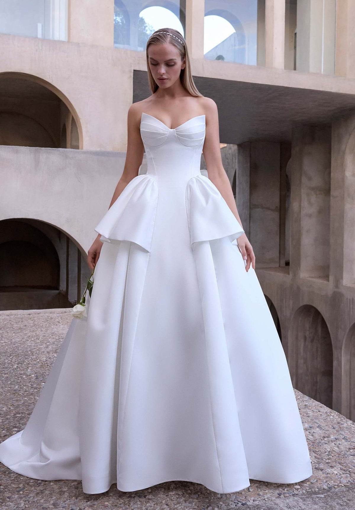 Ariadne Wedding Dress - Silhouette Dresses