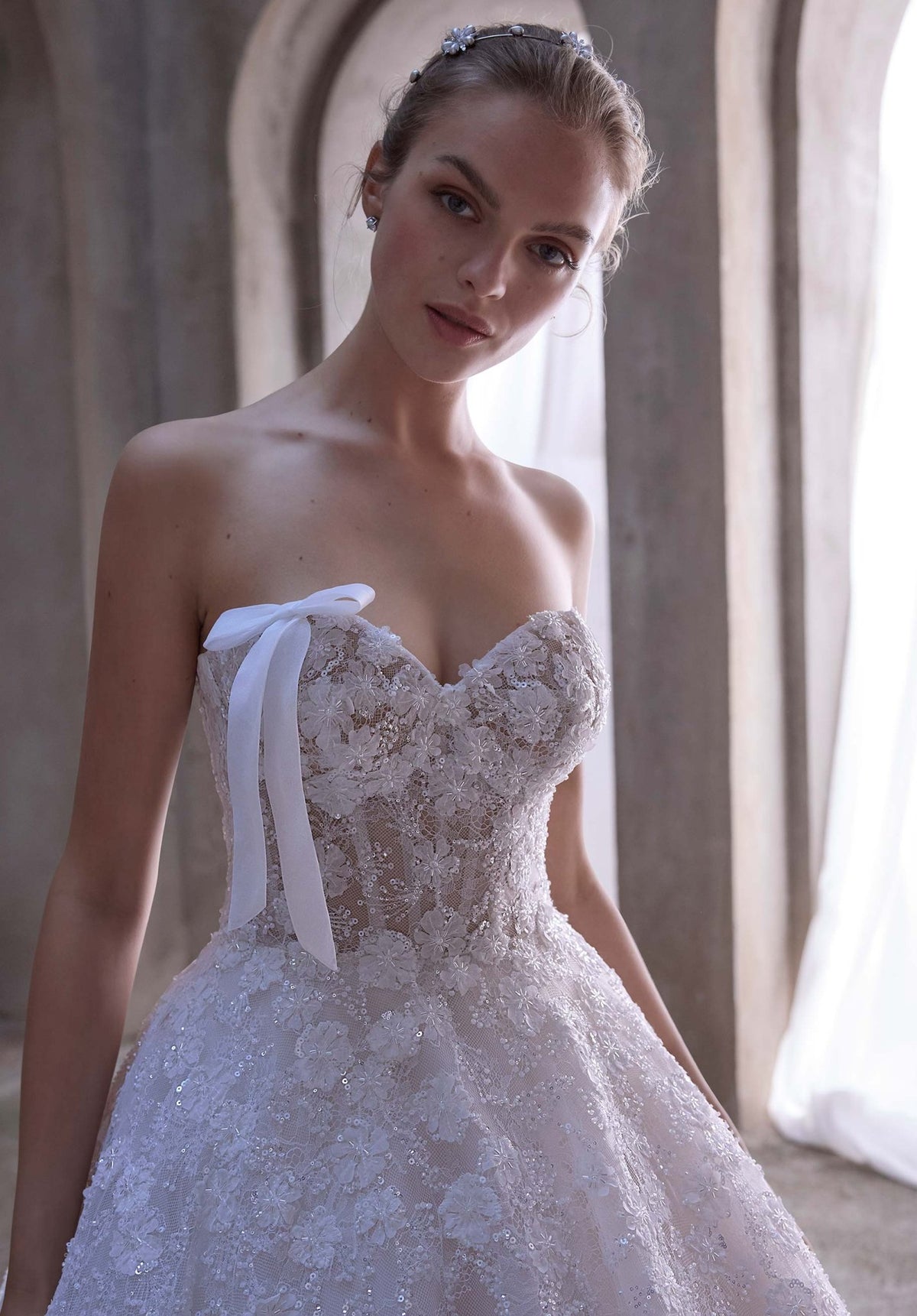 Arys Wedding Dress - Silhouette Dresses
