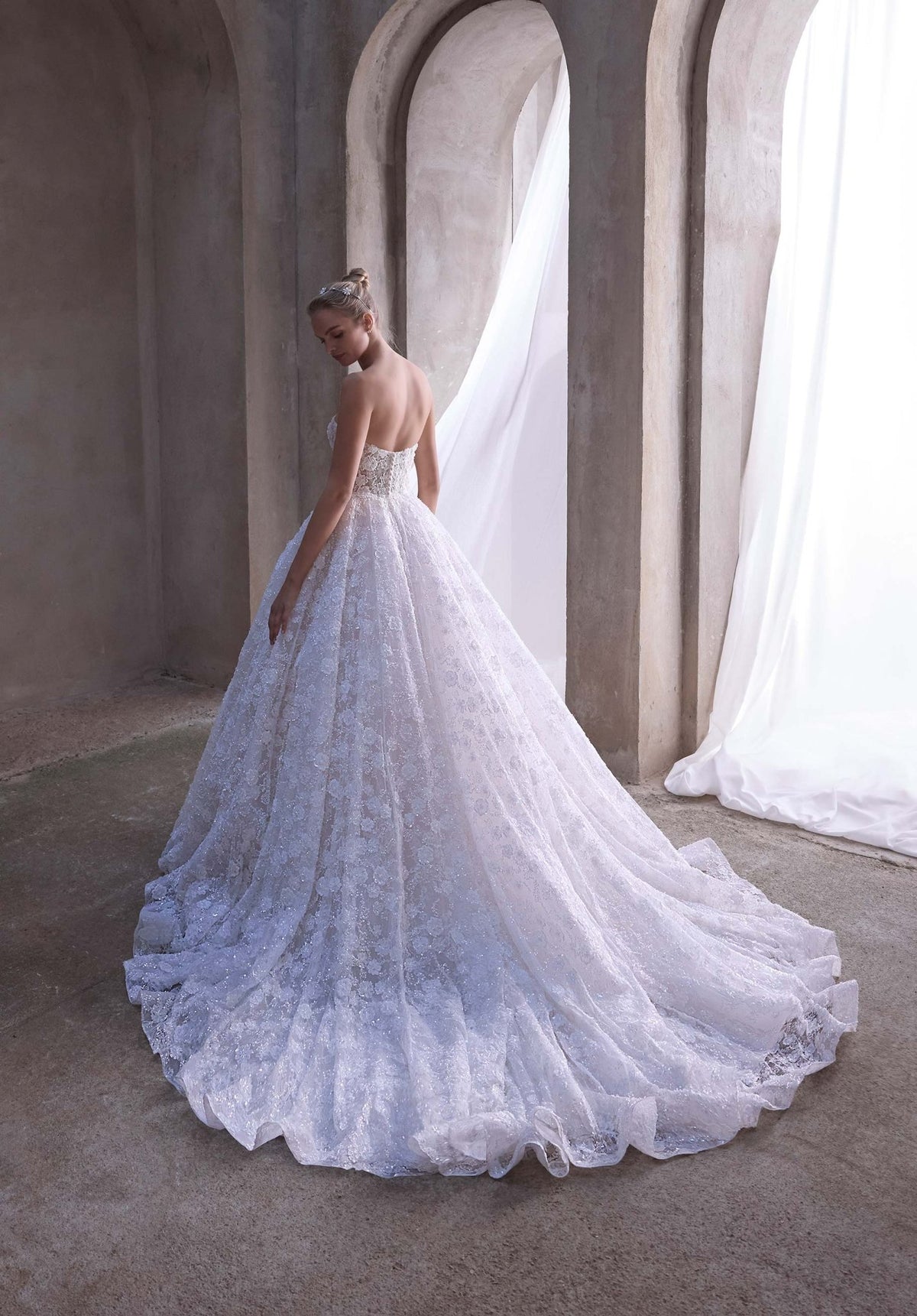 Arys Wedding Dress - Silhouette Dresses