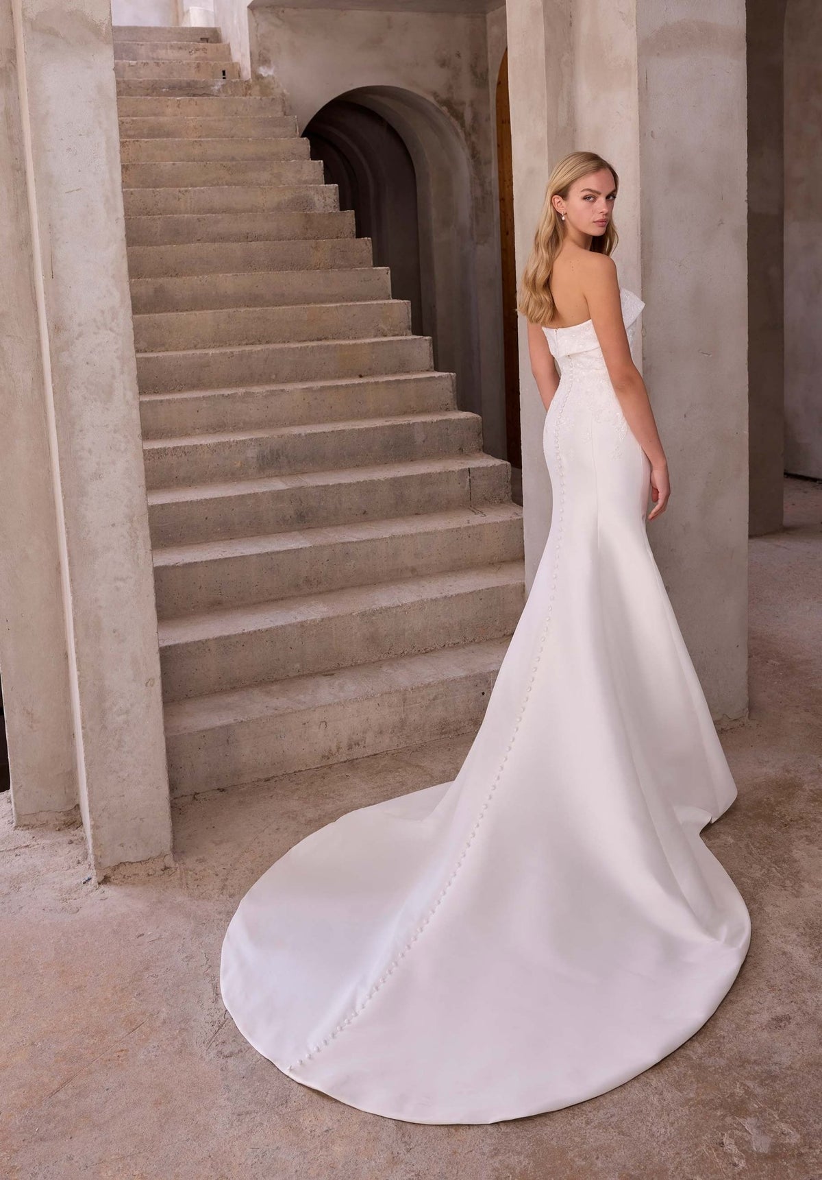 Atalanta Wedding Dress - Silhouette Dresses