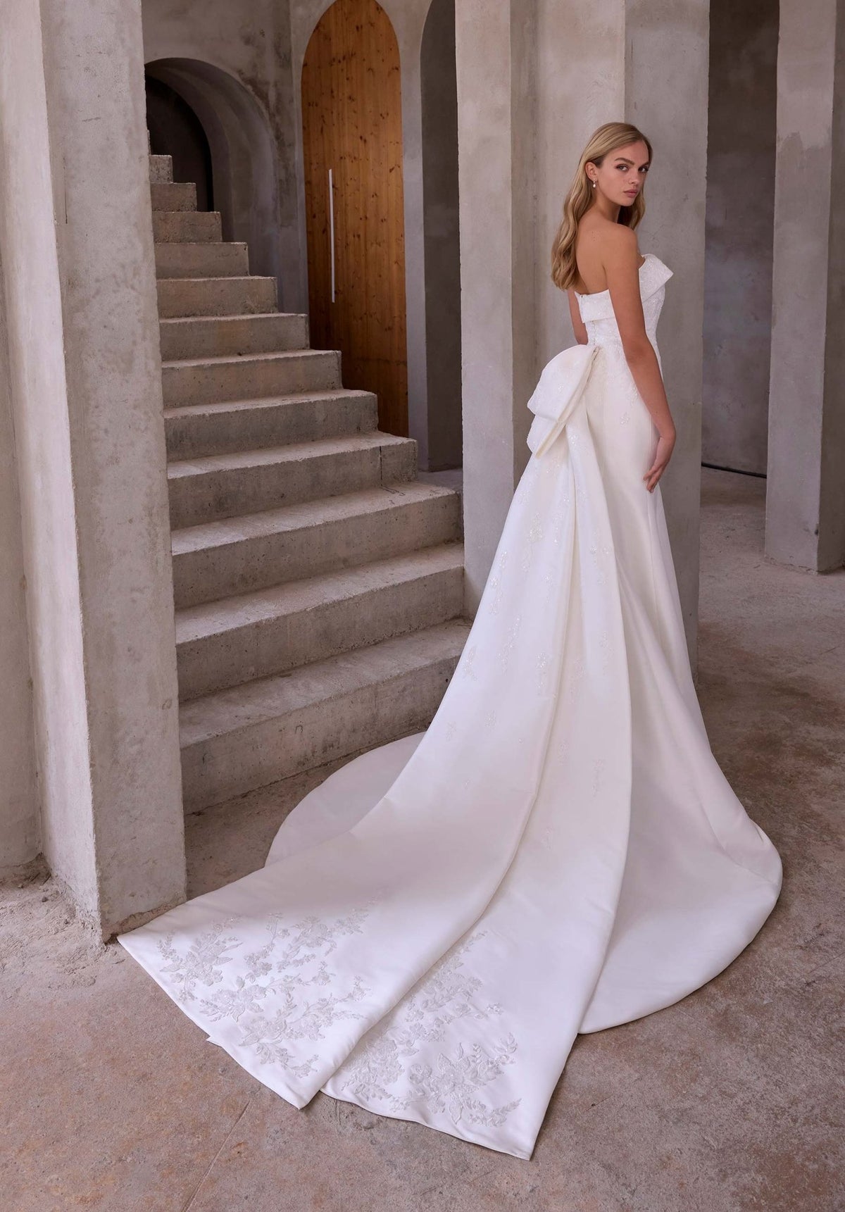 Atalanta Wedding Dress - Silhouette Dresses