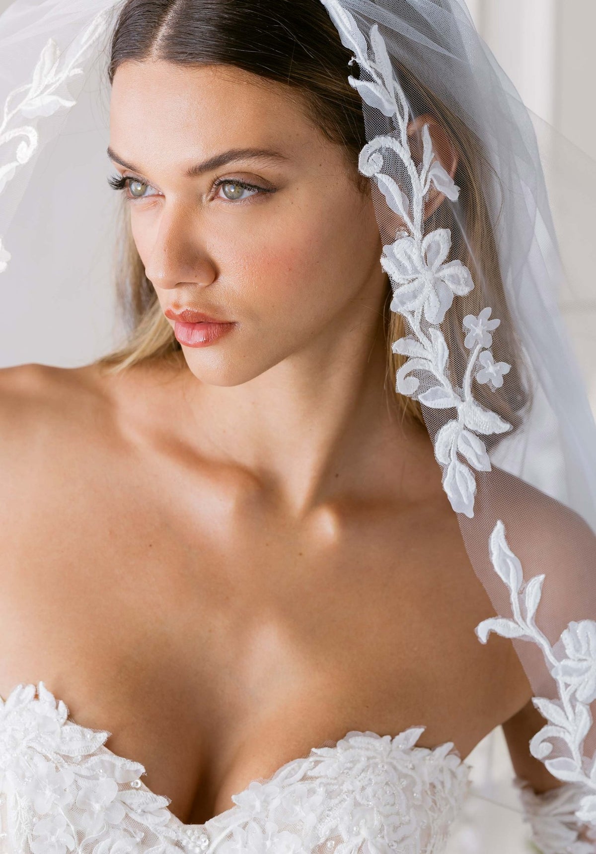 Baila Wedding Dress - Silhouette Dresses