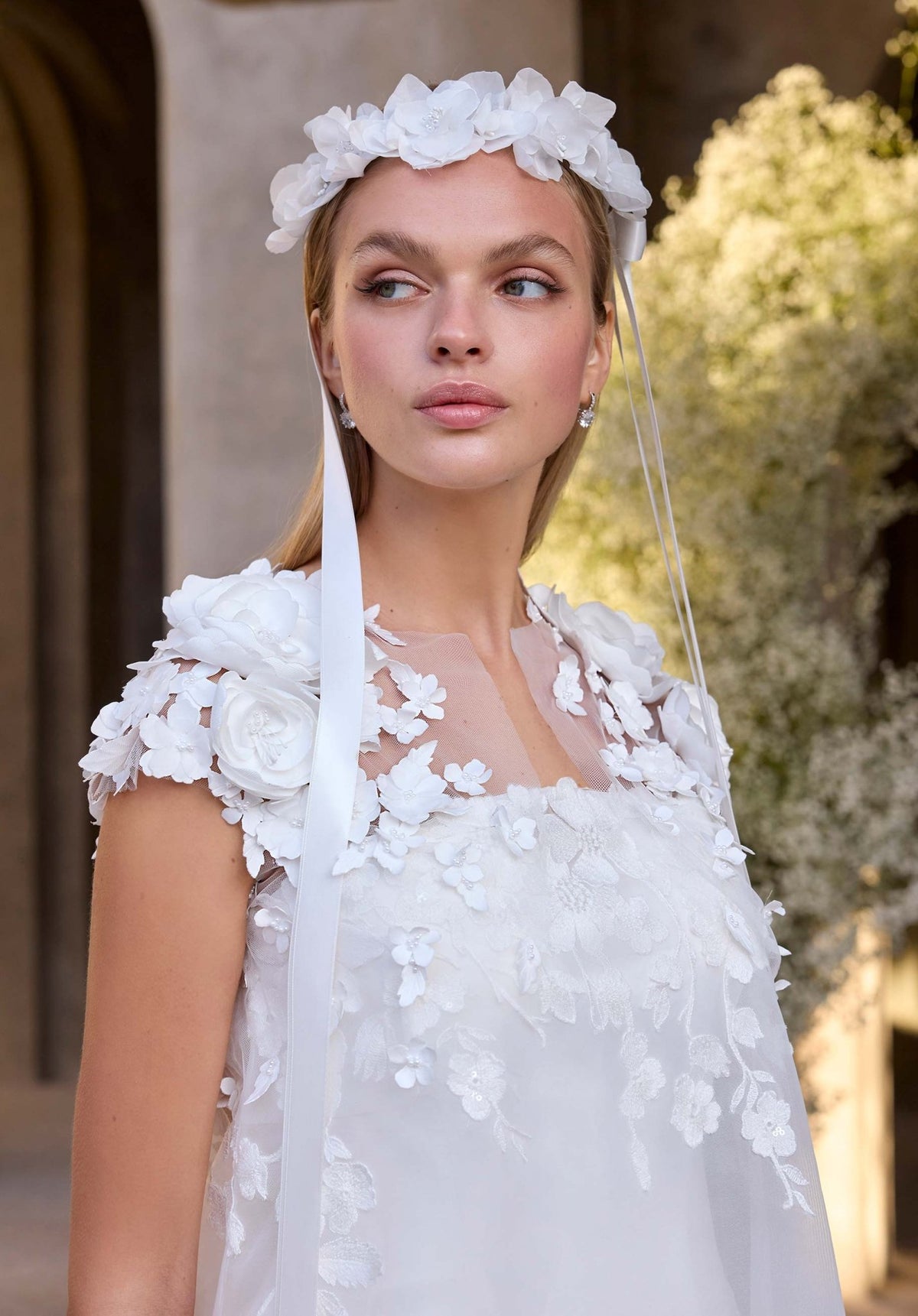 Calandra Wedding Dress - Silhouette Dresses