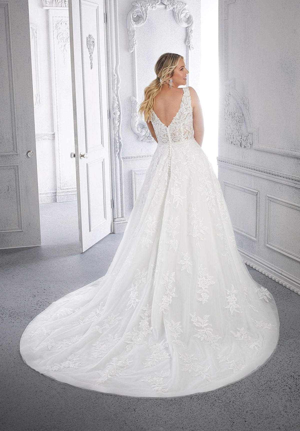 Carla Wedding Dress - Silhouette Dresses